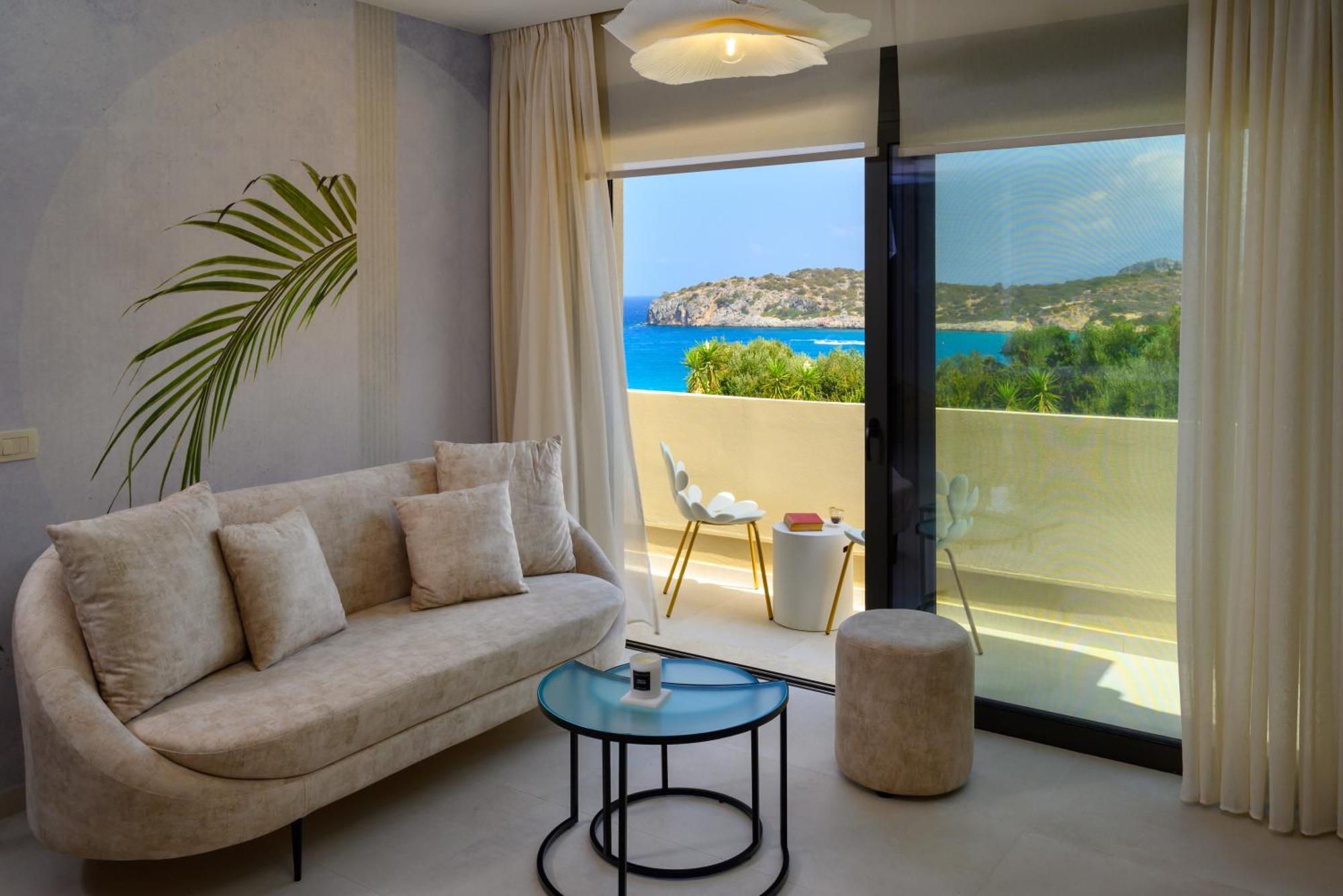 Kalos Luxury Homes, Beachside Experience Voulisma * Istro