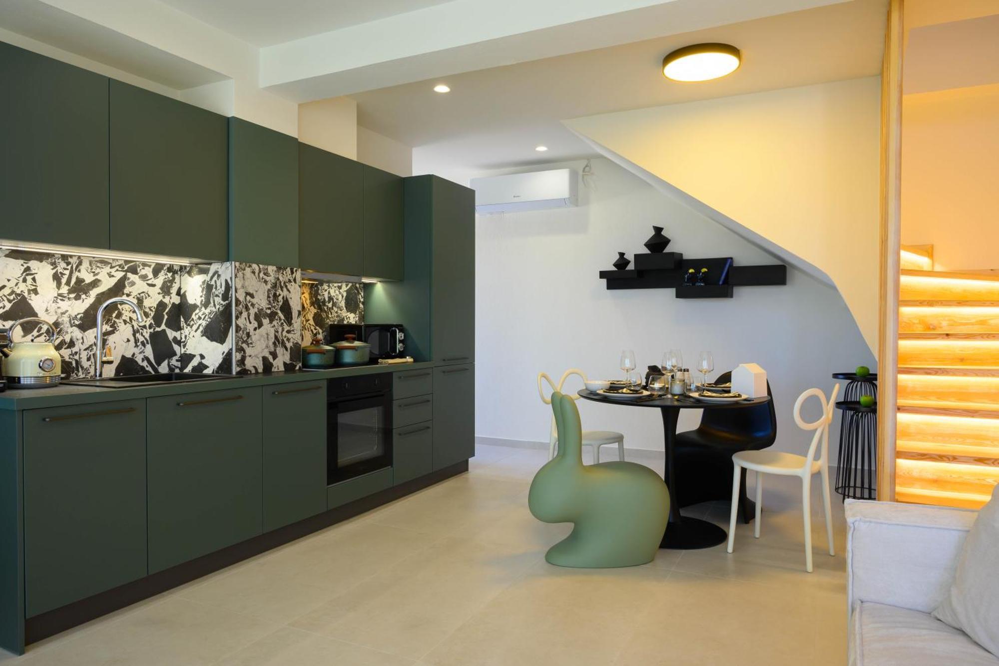 Kalos Luxury Homes, Beachside Experience Voulisma Holiday home