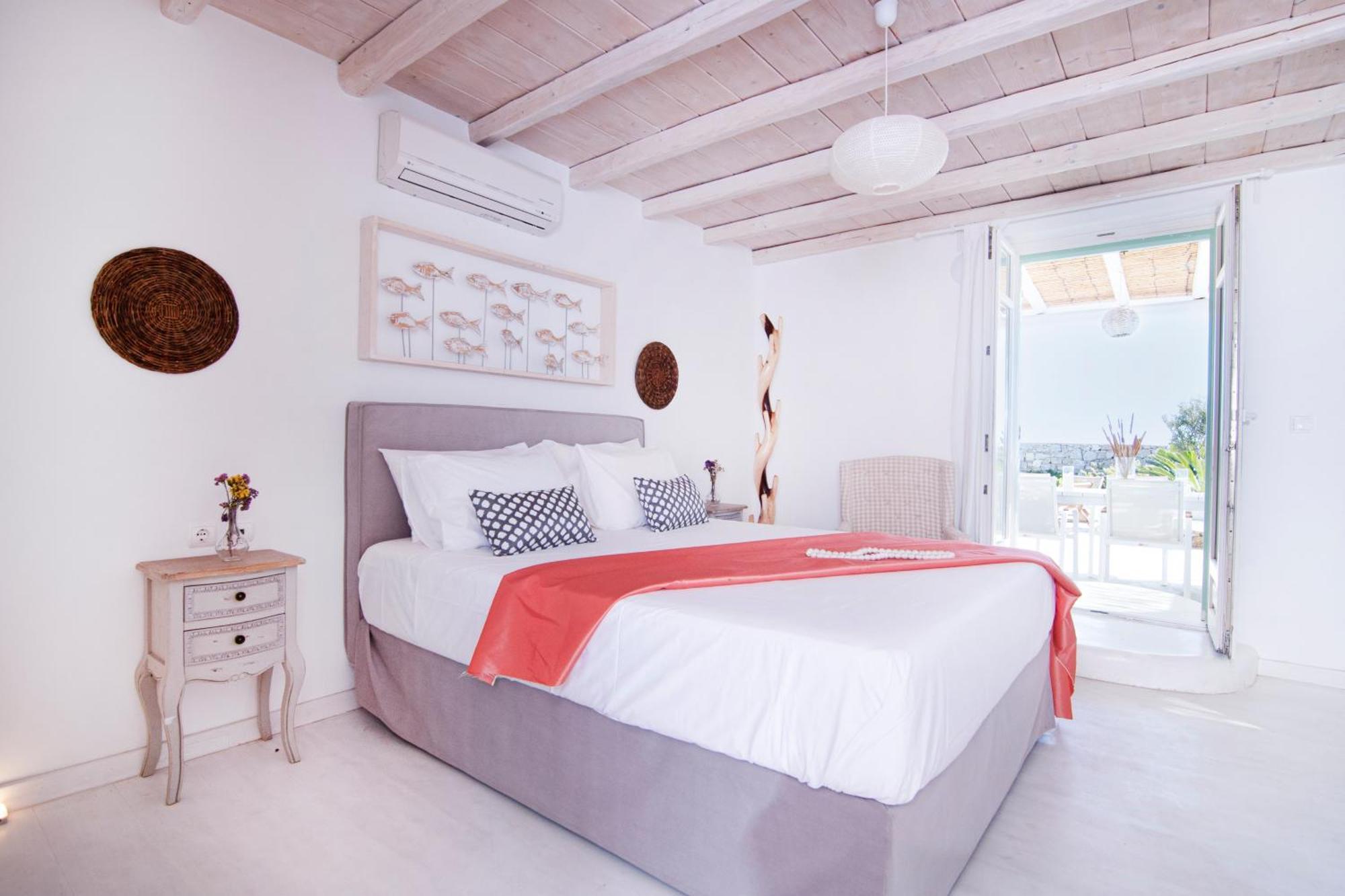 Mando Pool Villas W Sea Views - Five Bedrooms *