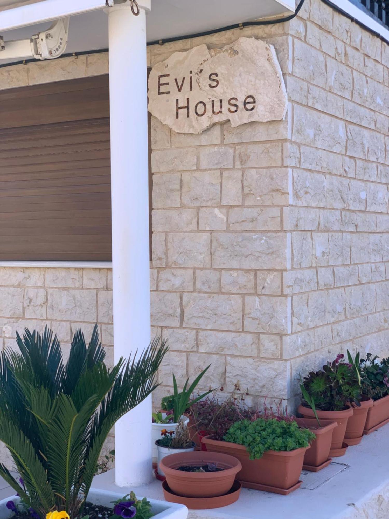 Evi's House Kandia