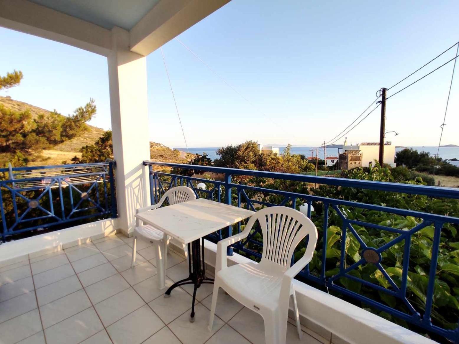 Zefiros Apartment *