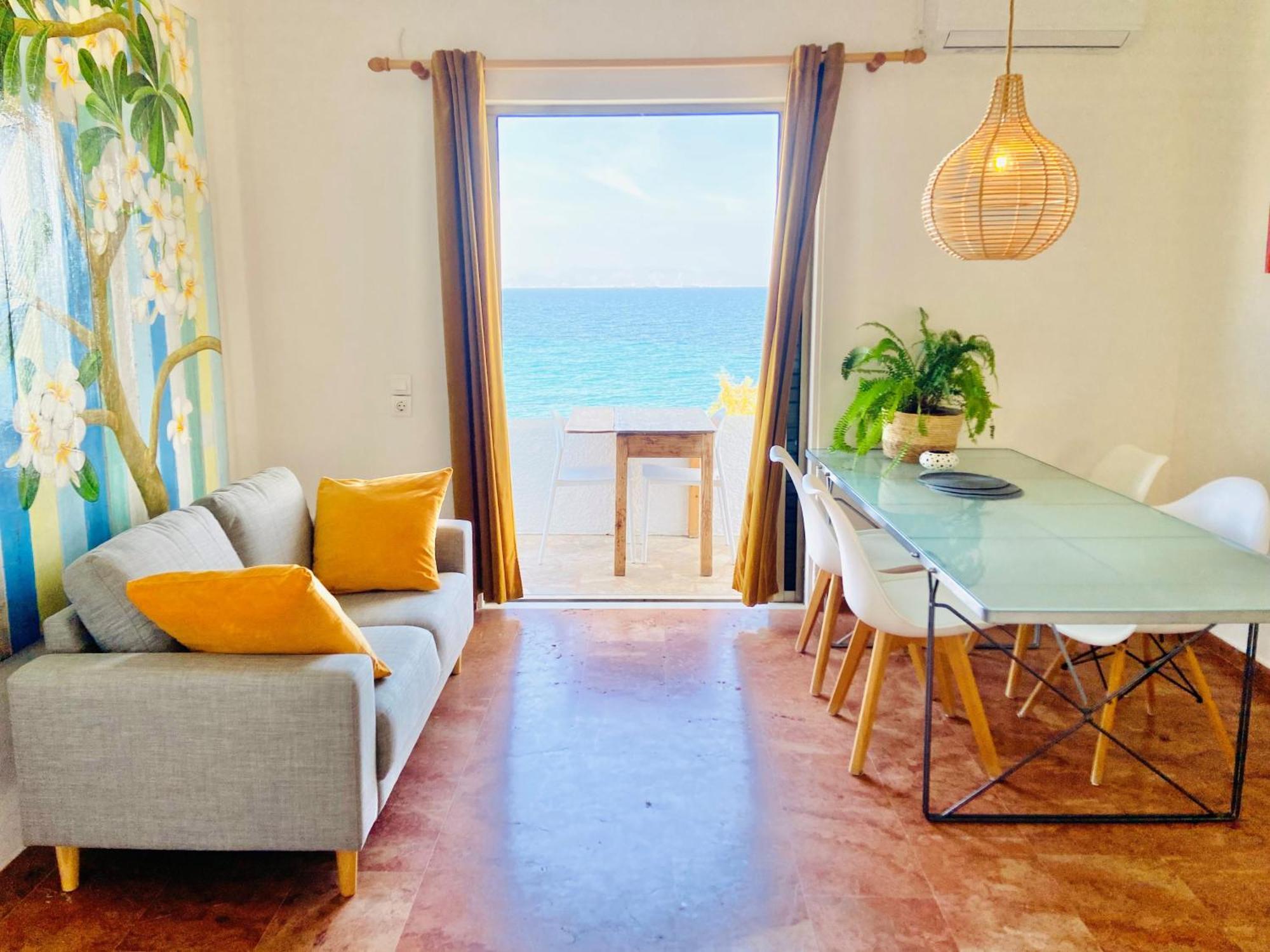 The Beachhouse Vagia (Aegina)