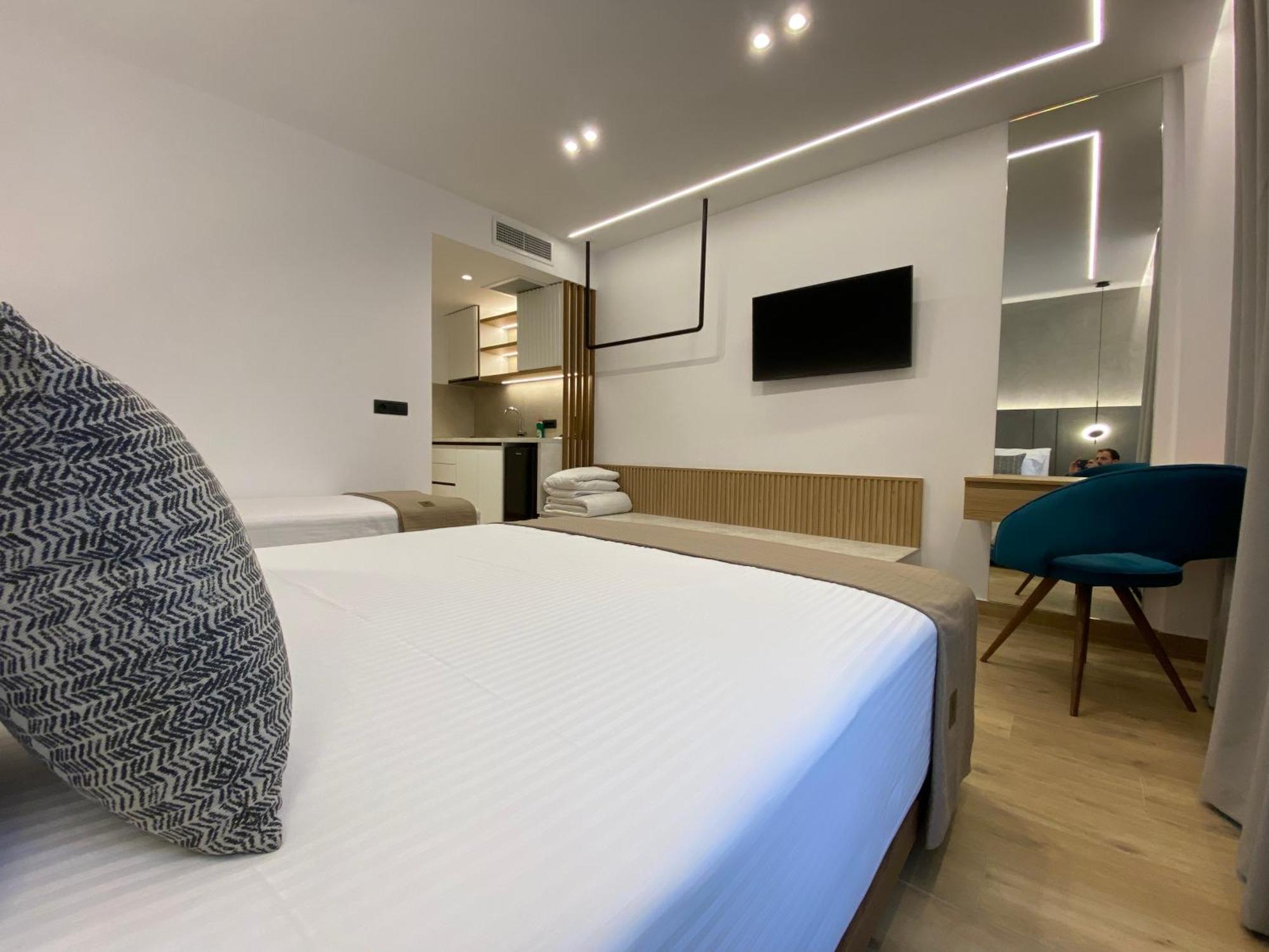 Tramonto Maisonettes & Apartment Parga