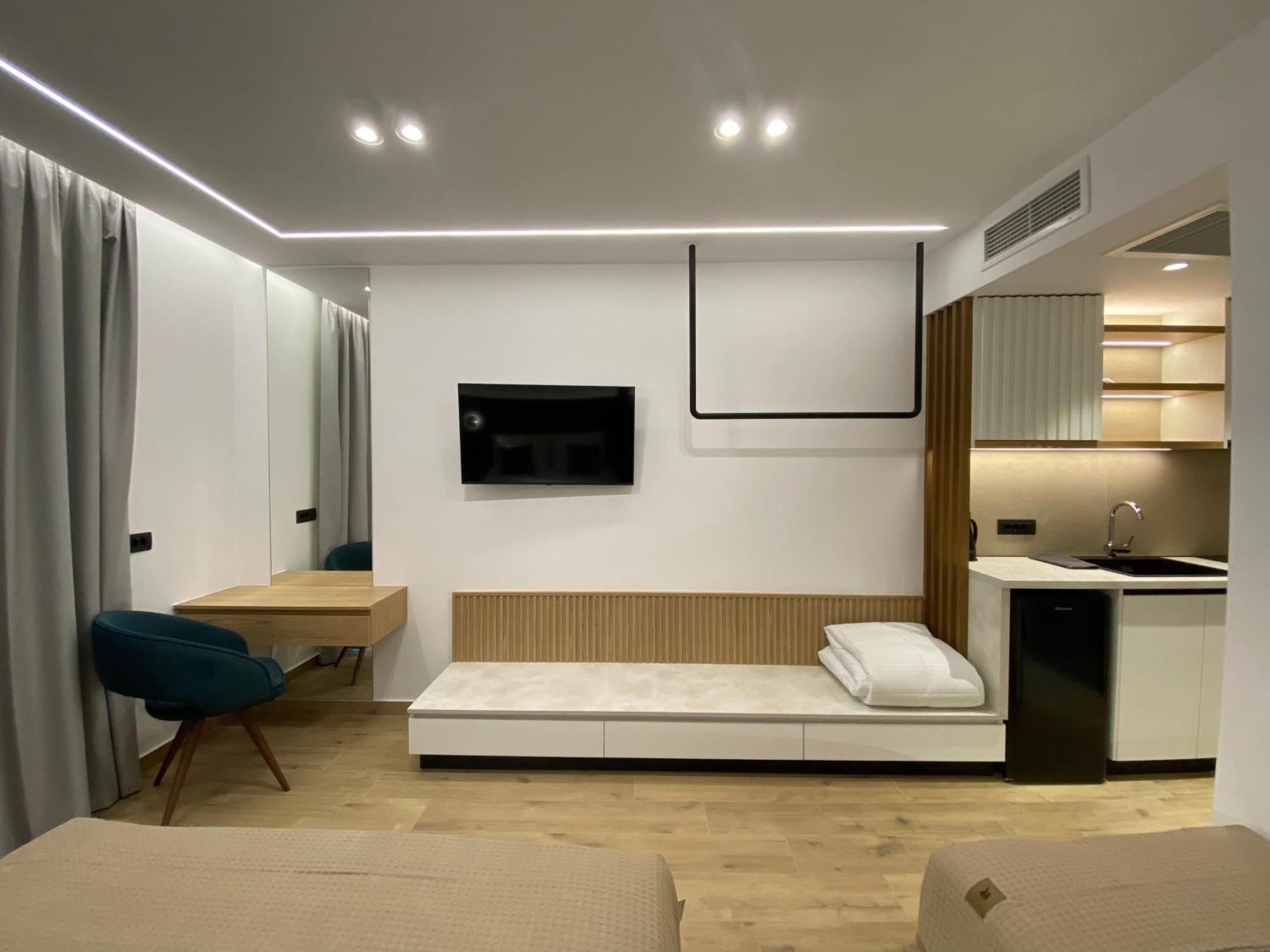 Tramonto Maisonettes & Apartment
