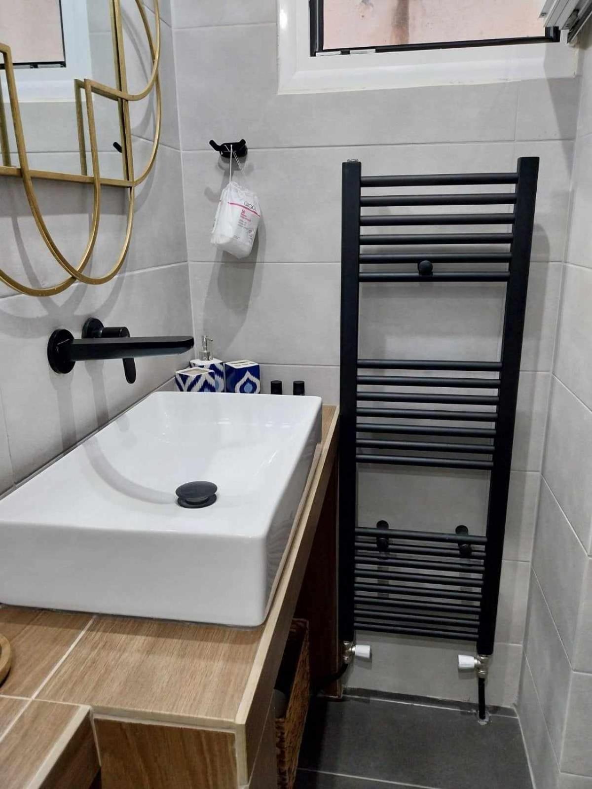 Galazio Seaside Luxury & Coffee Shop Apartment Platamonas