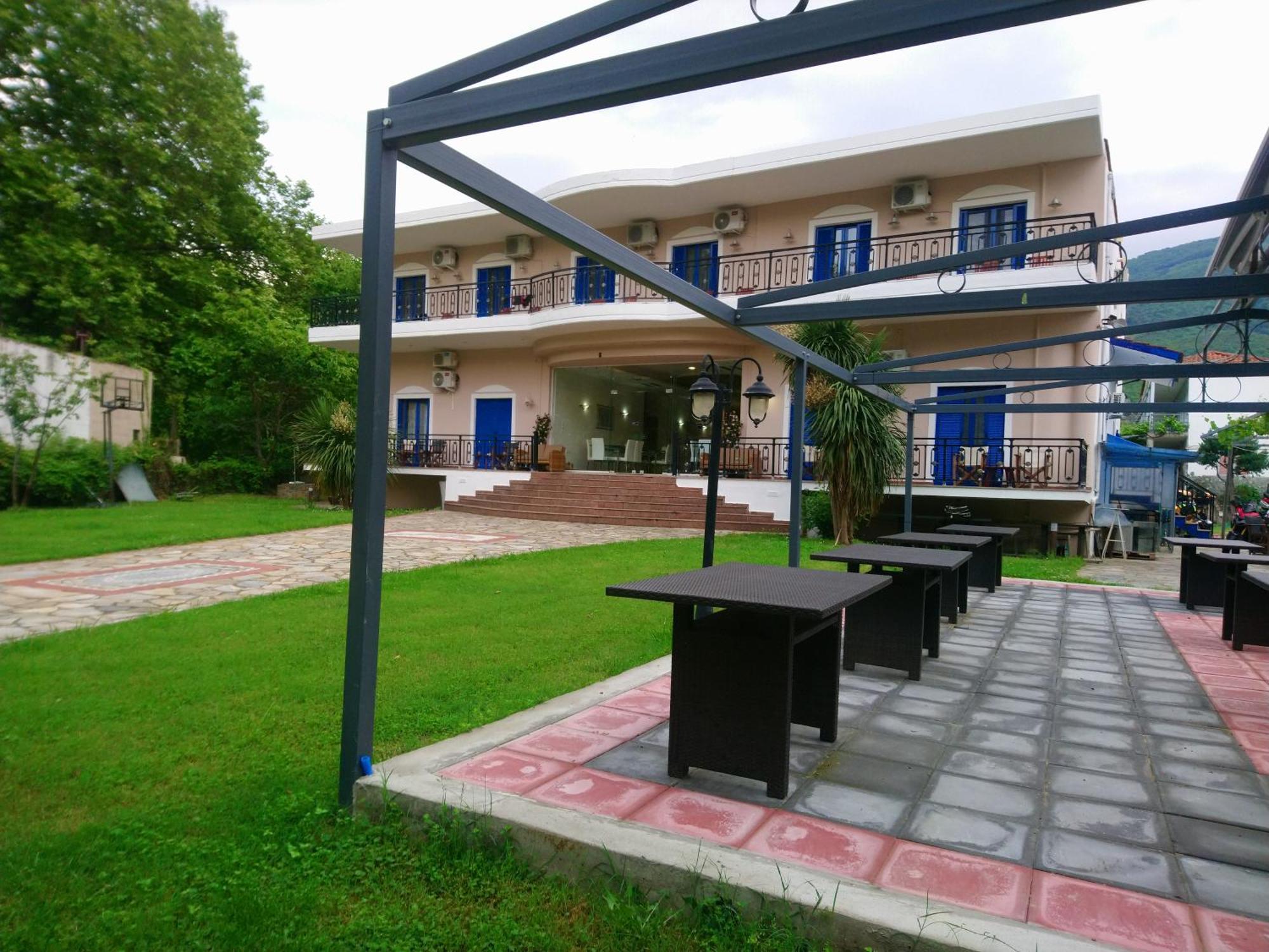 Hotel Hlidi Kokkino Nero