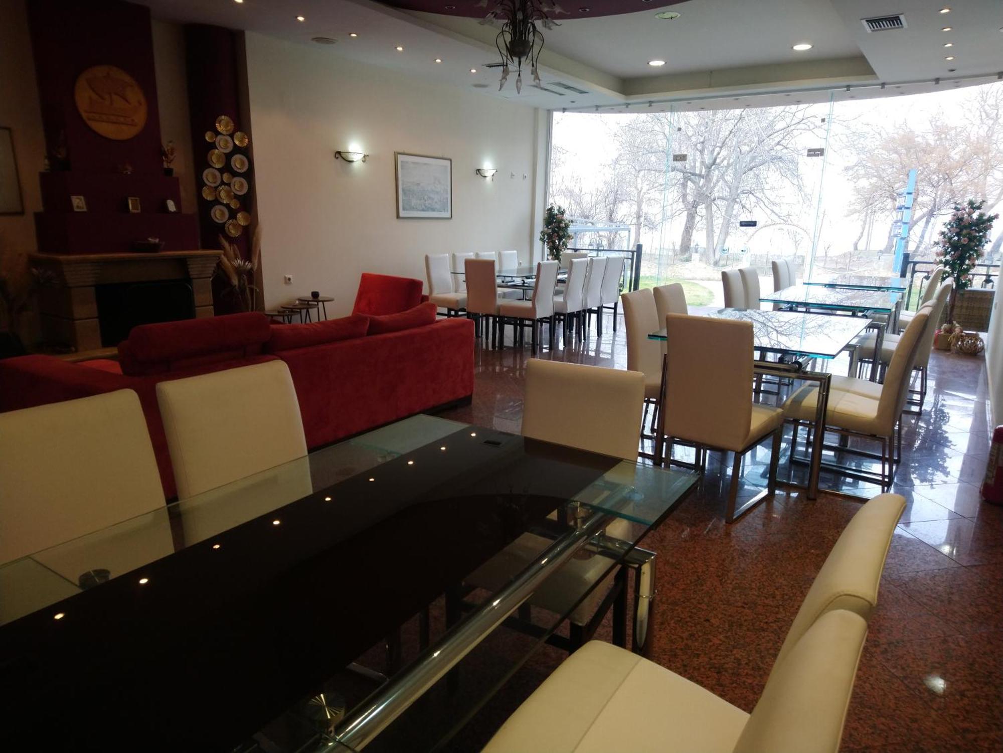 Hlidi Hotel