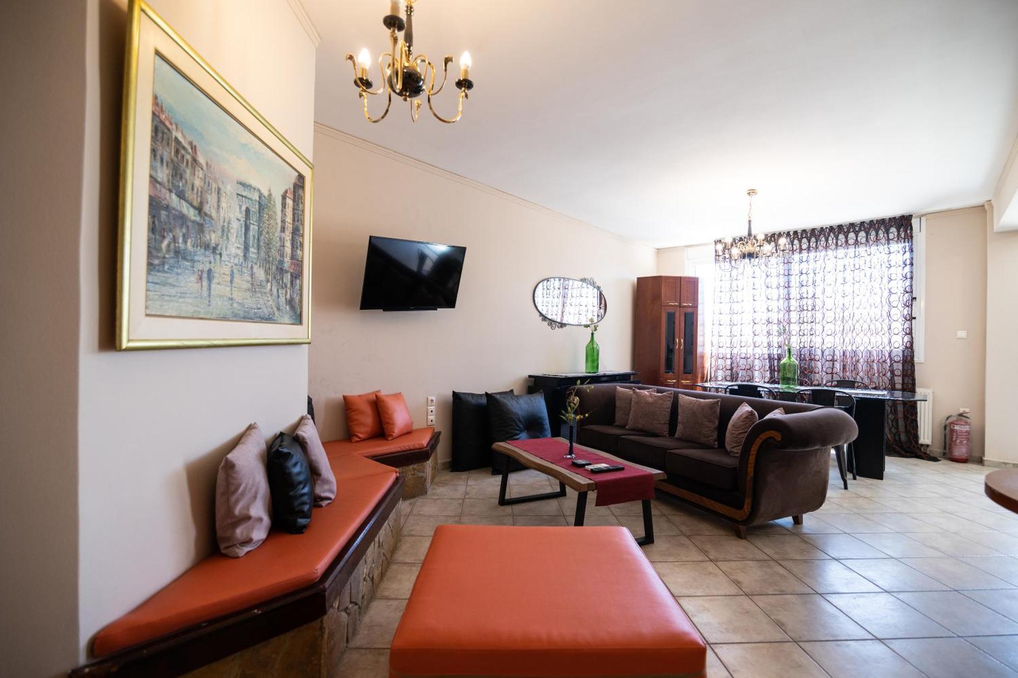 Votsalakia & Luxury 2*
