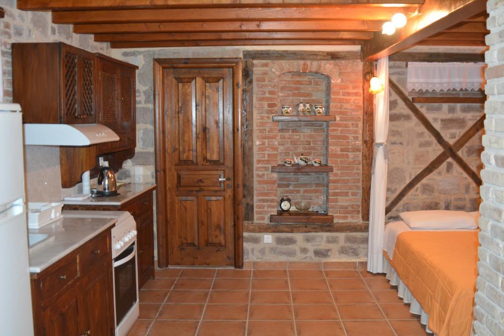 Villa Lesvos Tower House Komninos Sigrion