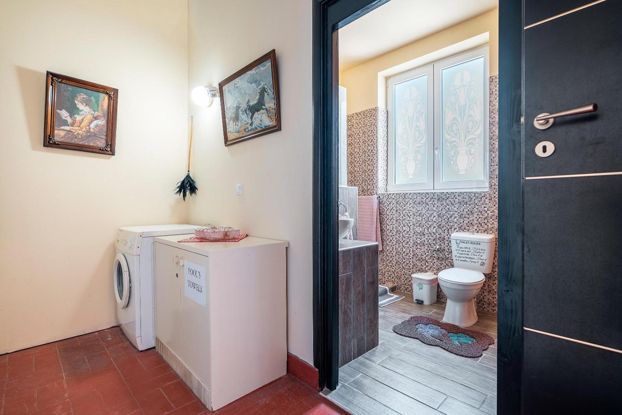 Paramithia Villa *