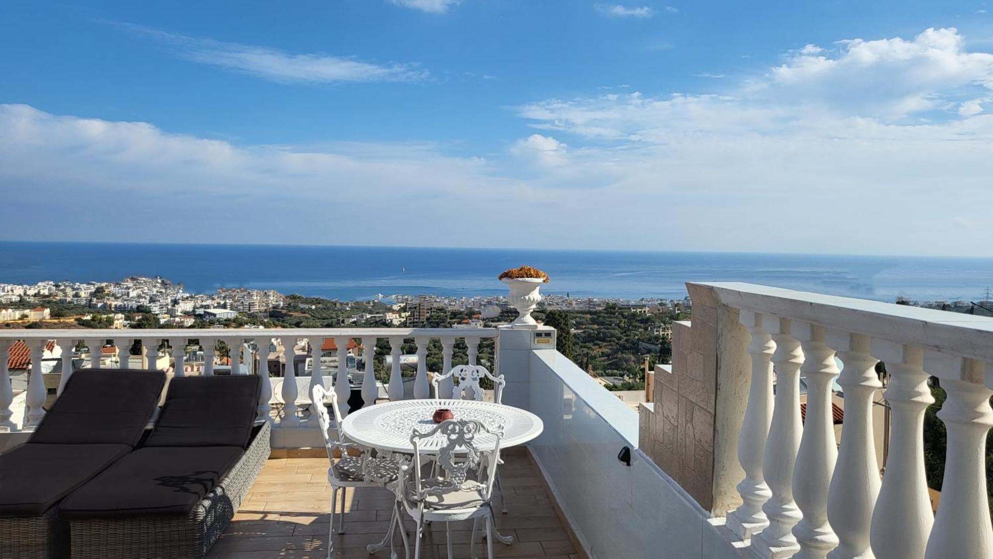 Junior For Up To 10 Vacationers Full View Holiday home