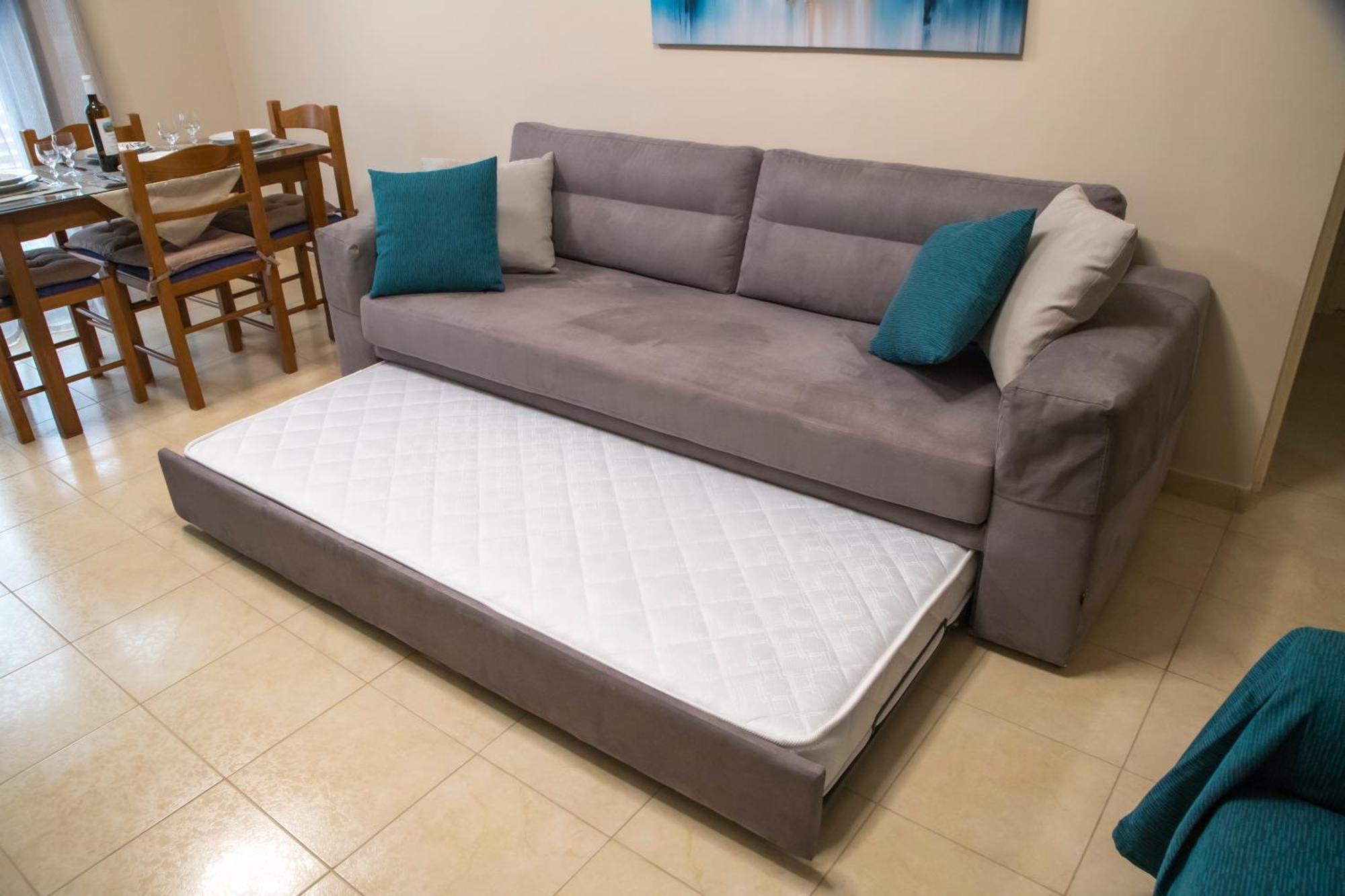 Apartment Blue Diamond Chrani
