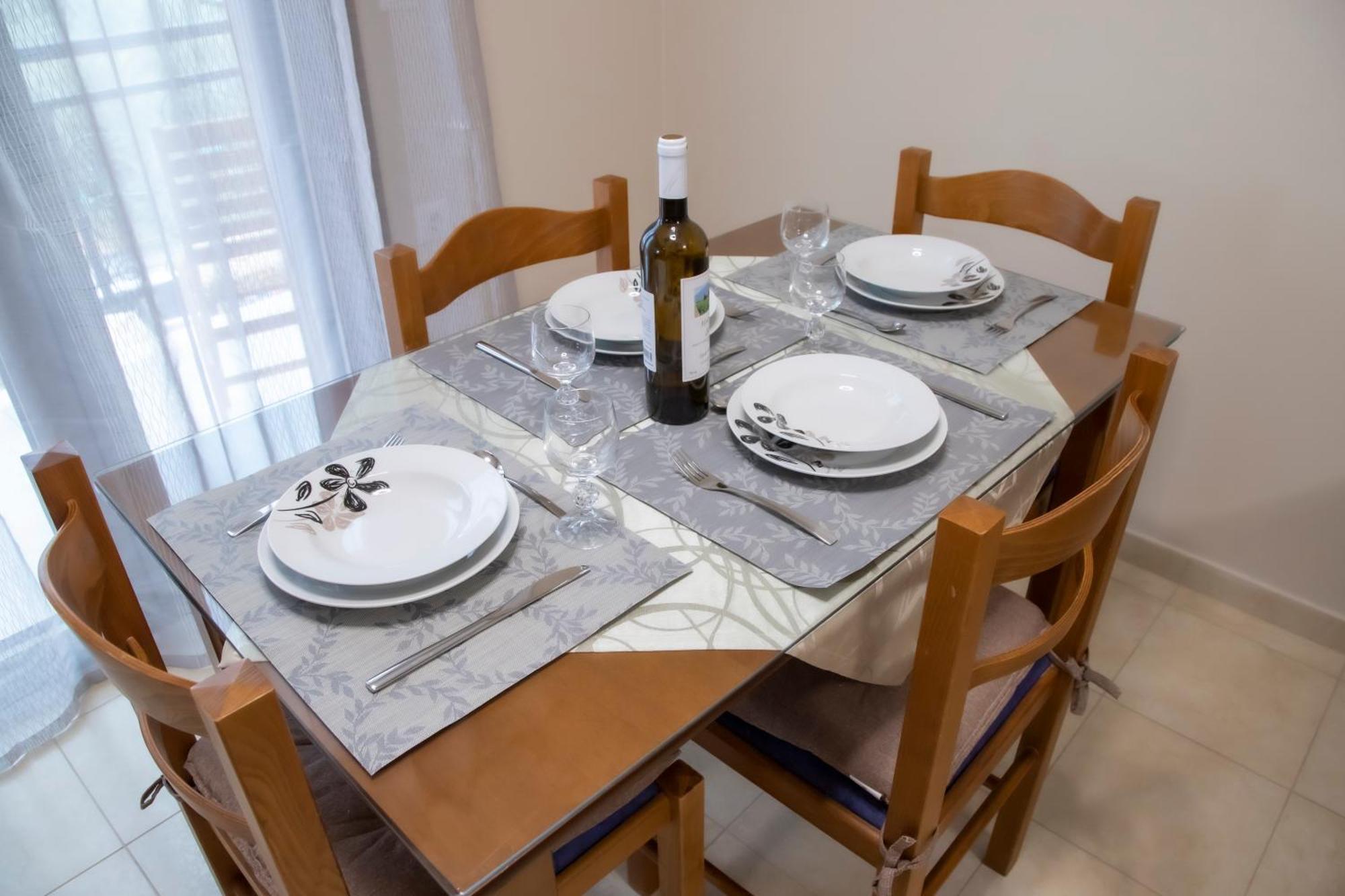 Blue Diamond Apartment Chrani