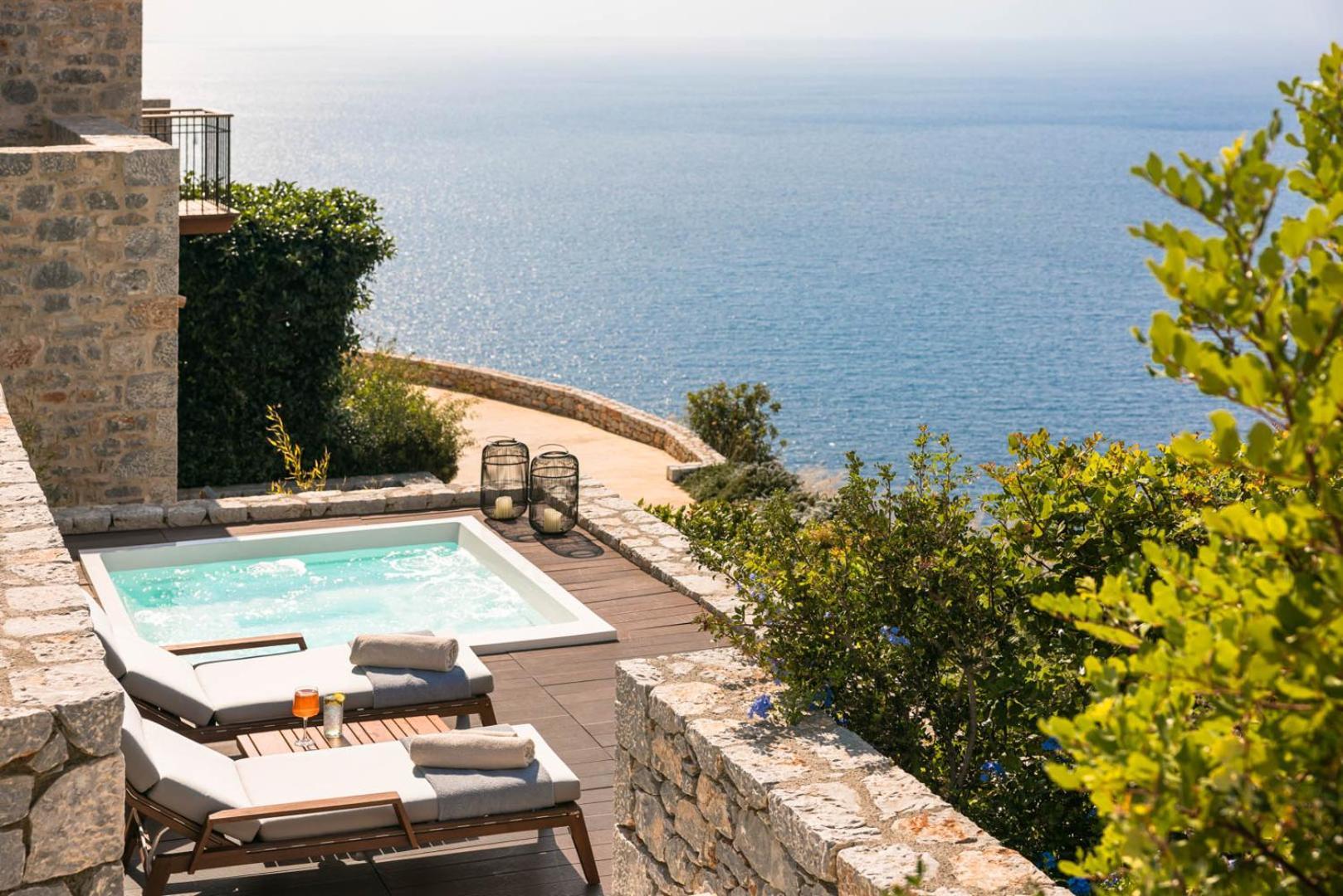Aria Estate & 4* Areopoli