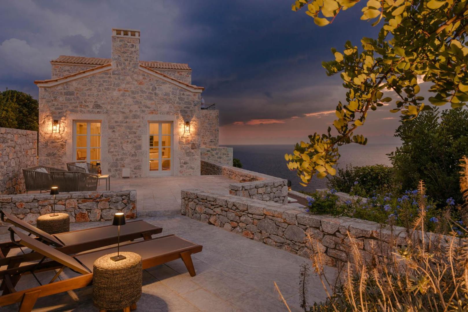 Aria Estate &