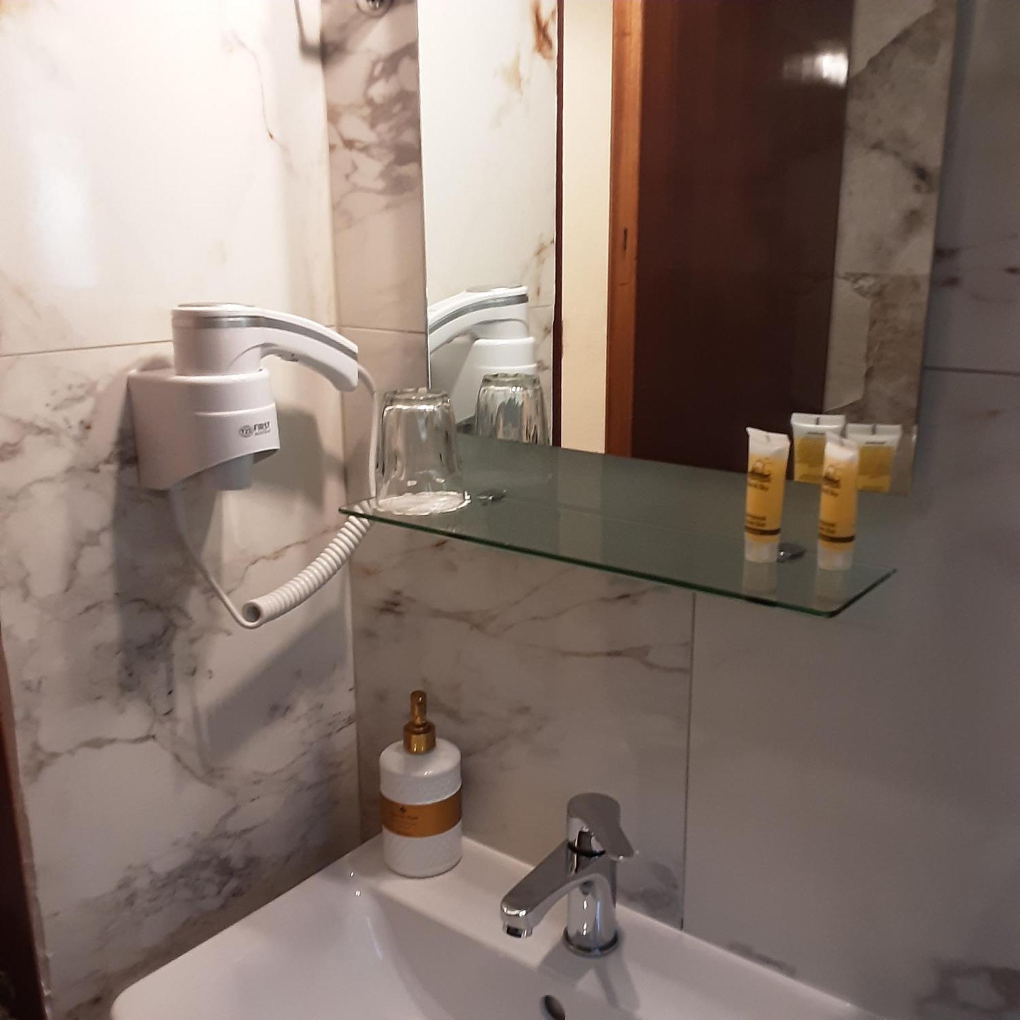 Tasoula Parselia Studios Apartment