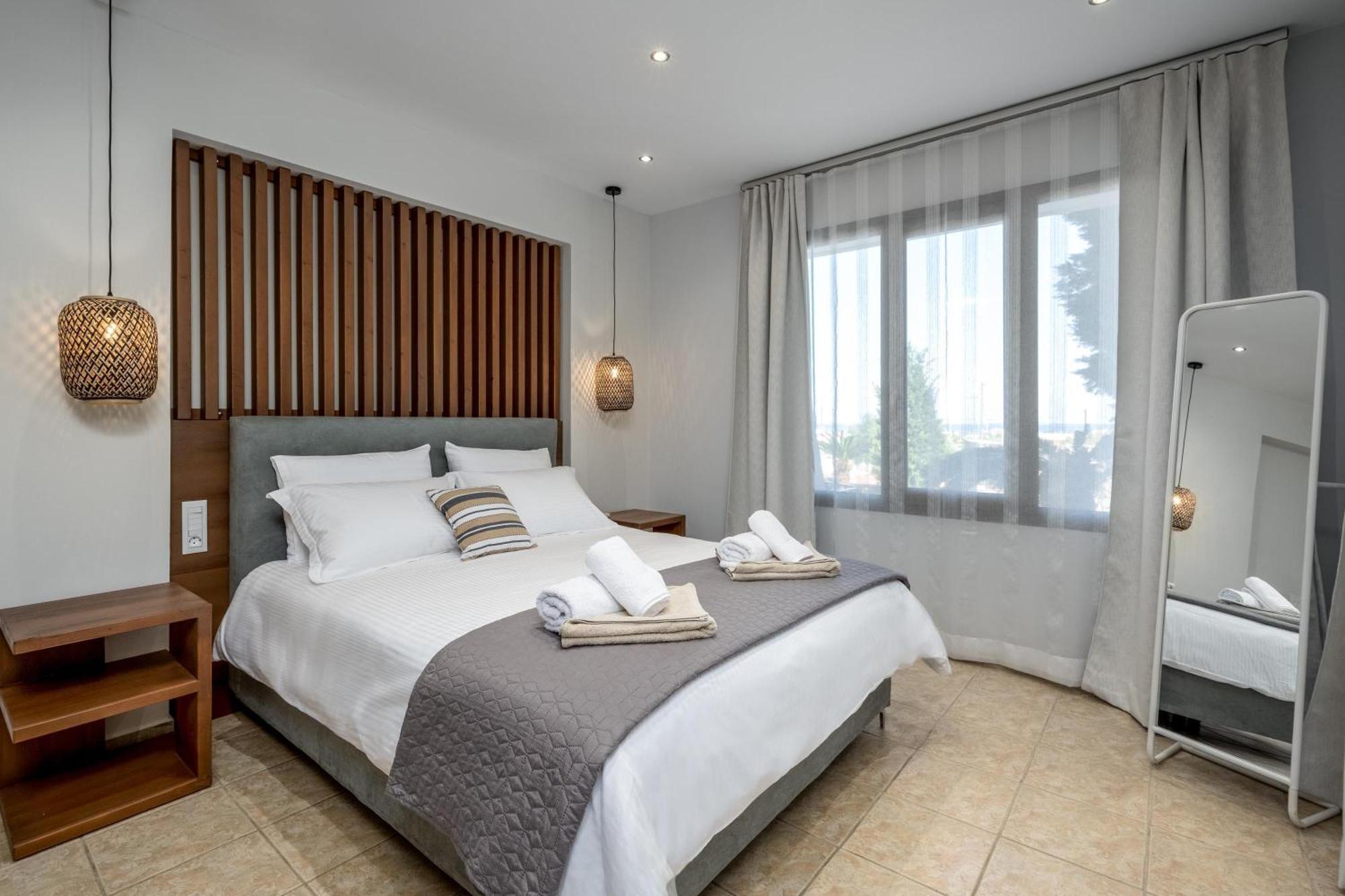 3 Roses Villa *
