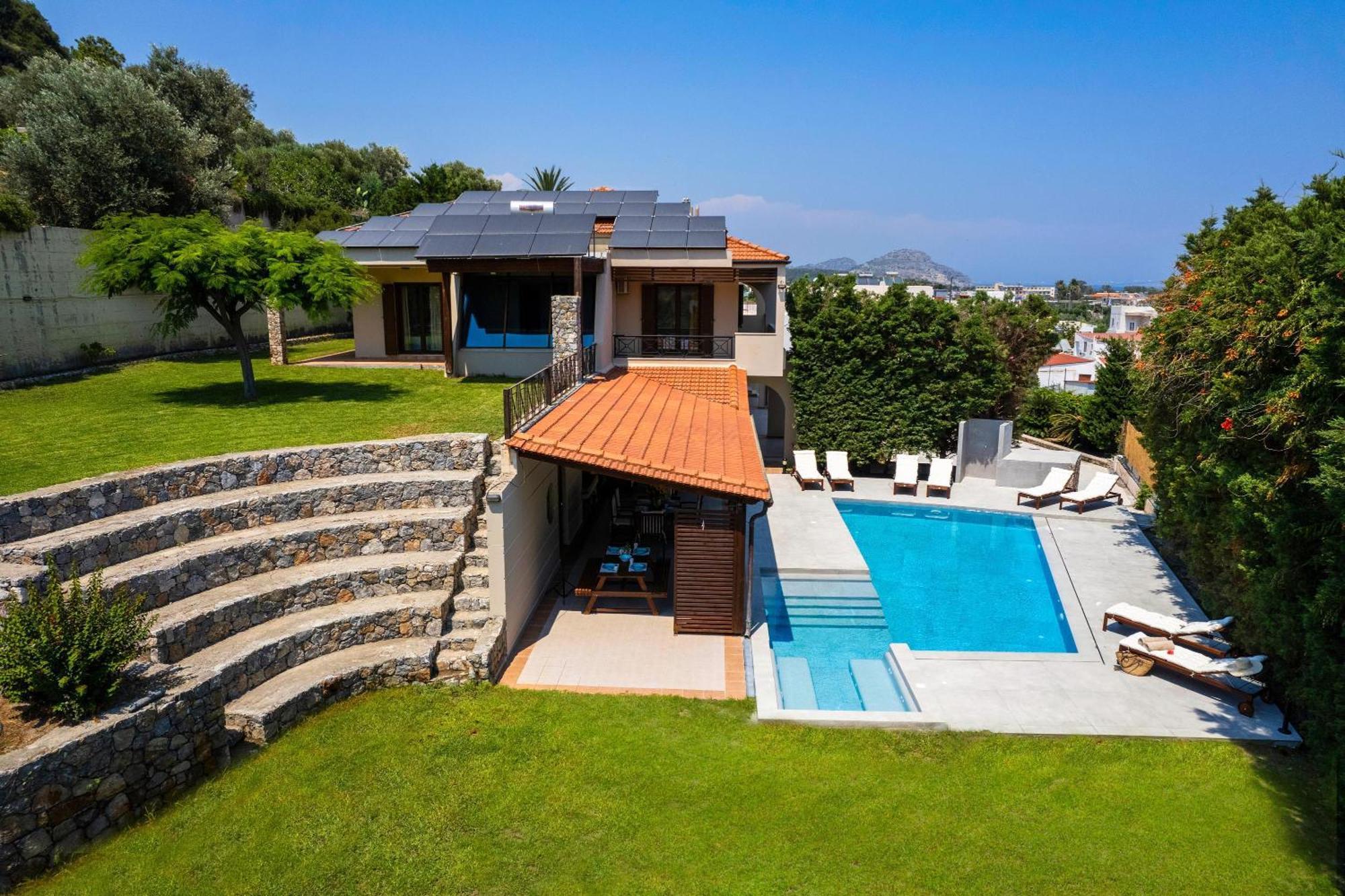 Villa 3 Roses Afantou