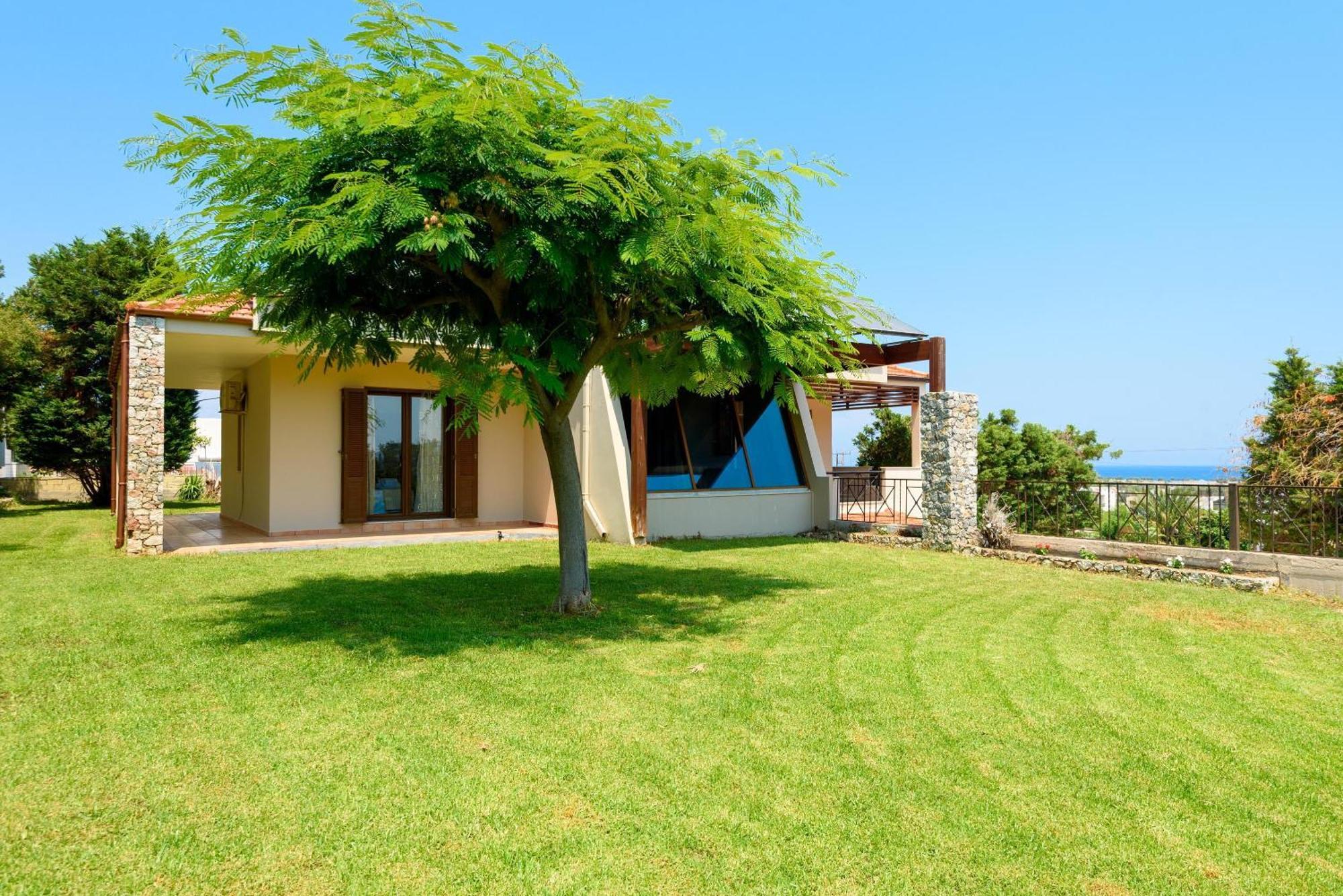 3 Roses Villa