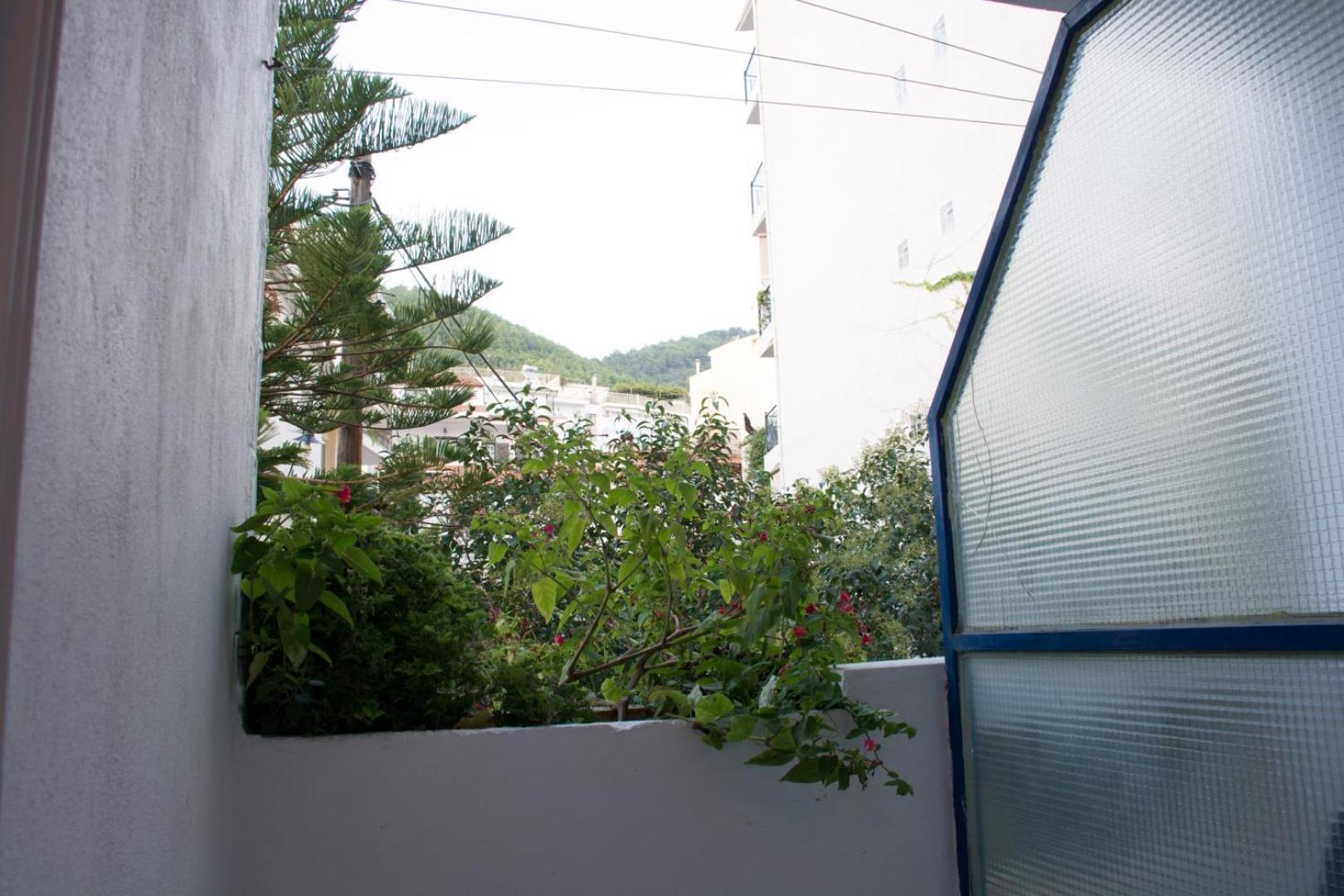 Maria's Roomstudios Flats To Let Seaside Heart Chantzara Spyropoulos Apartment Igoumenitsa