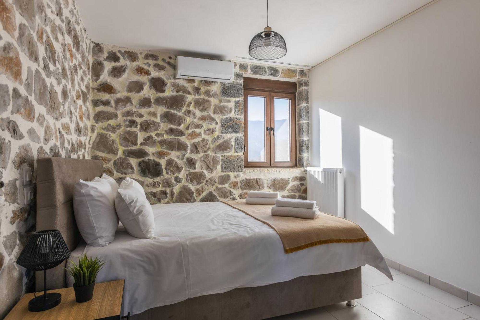 Apartment Raise Alpine Escape Polydrossos