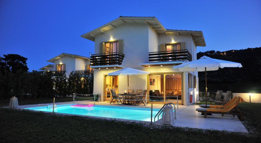 Casa Smaragdi Villa Lefkada City