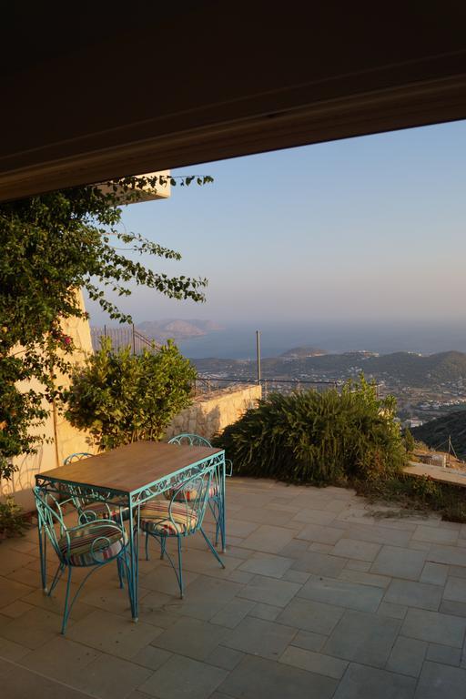 Villa Saronida View *
