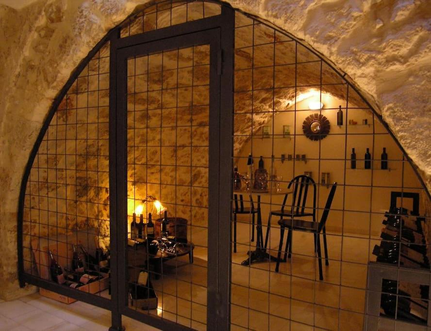 Historic Venetian Castle Ideal For Family Events! Villa Maroulas