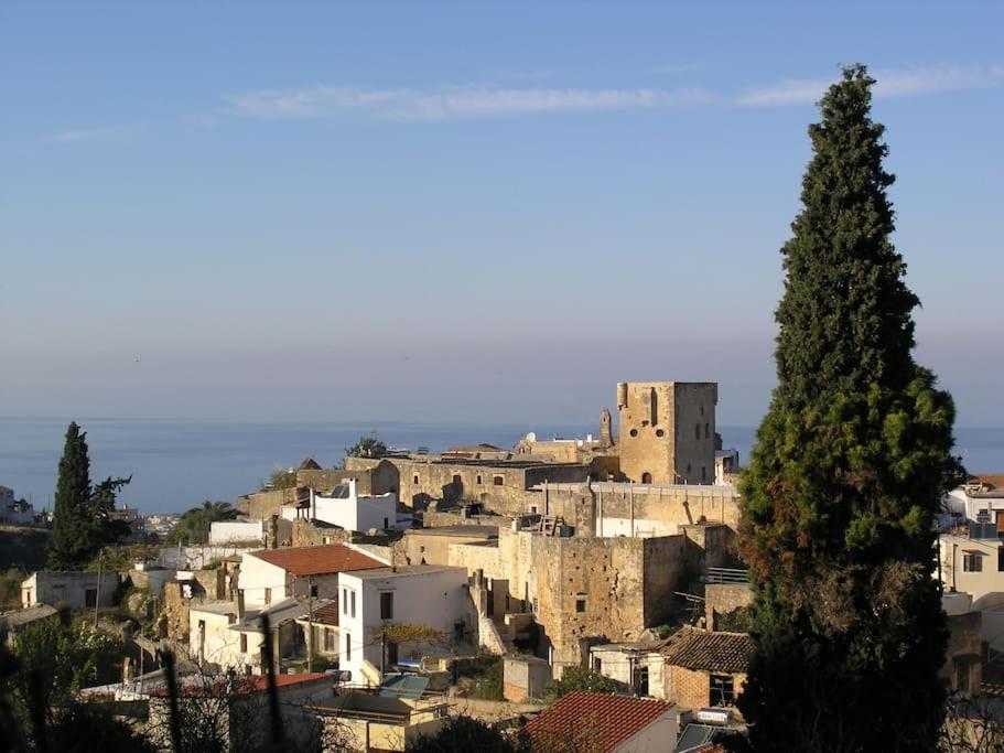 Historic Venetian Castle Ideal For Family Events! Villa