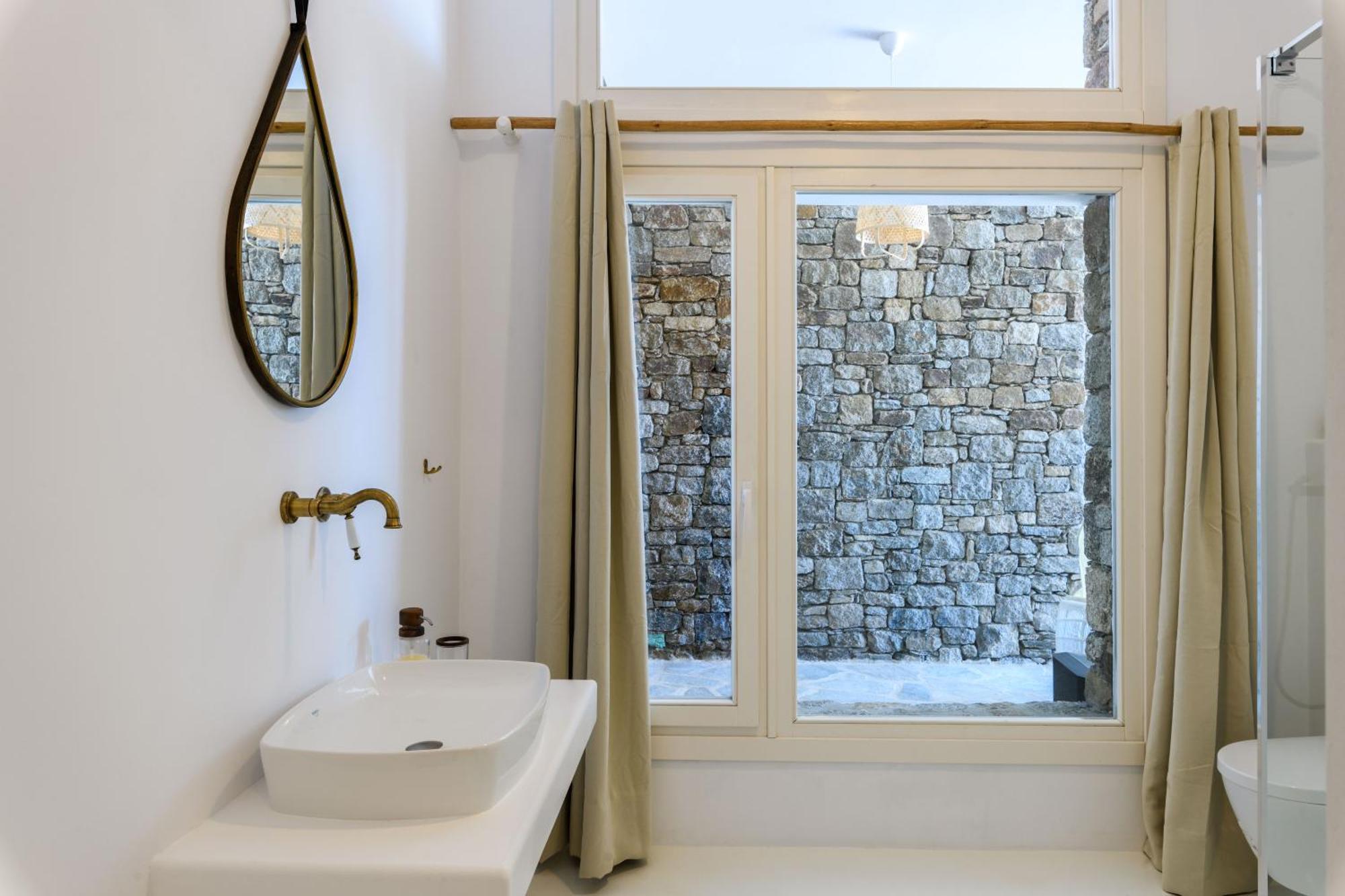 Sera Mykonos *