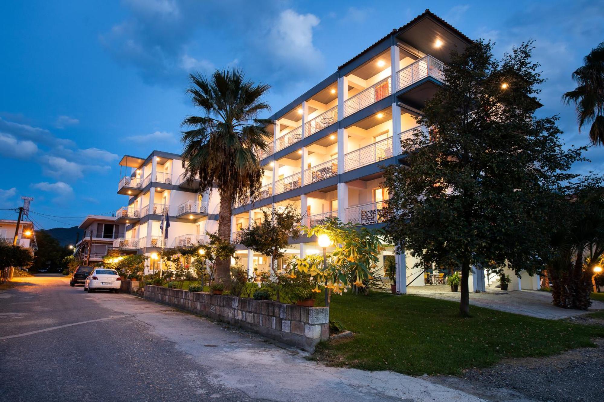 Zoe Seaside Apartment