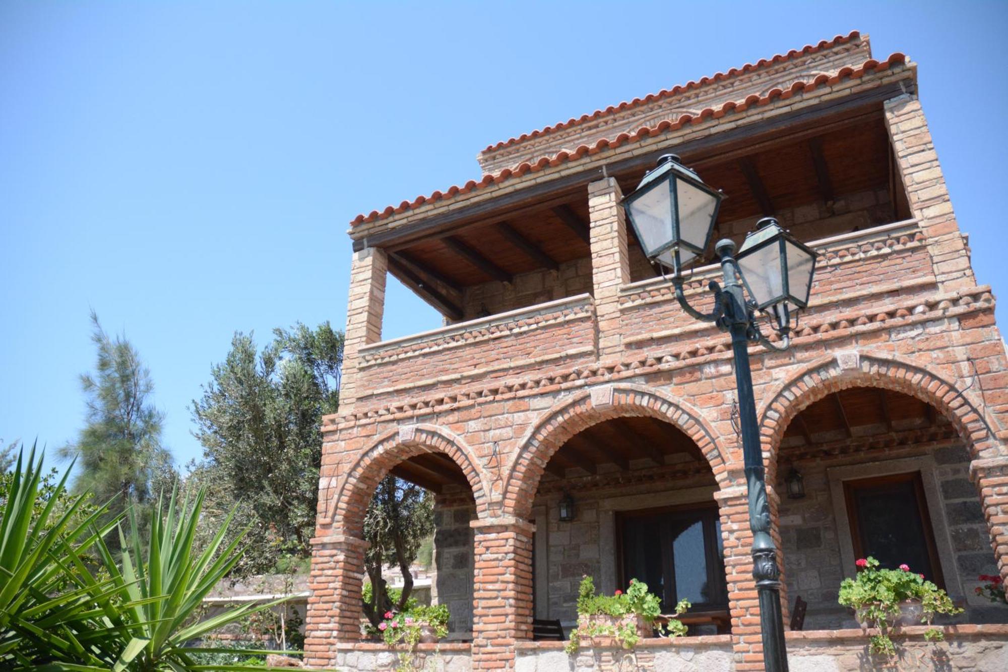 Lesvos Tower House Komninos Villa *