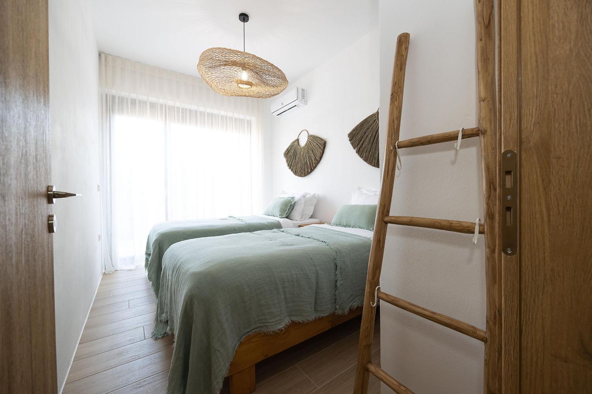 The Nine Graces - Kastraki With Private Swimming Pool *