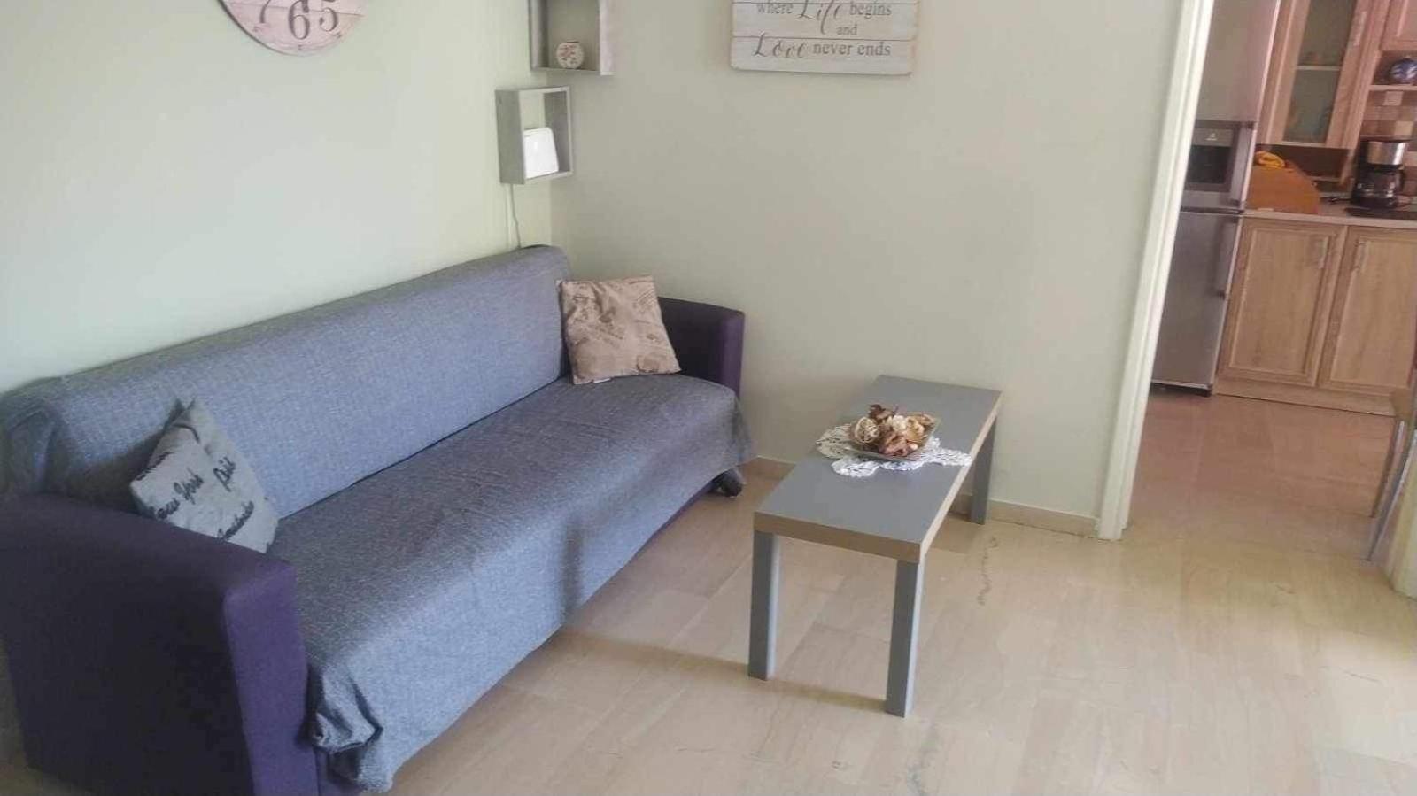 Comfortable Beachfront Loutraki (Corinthia)