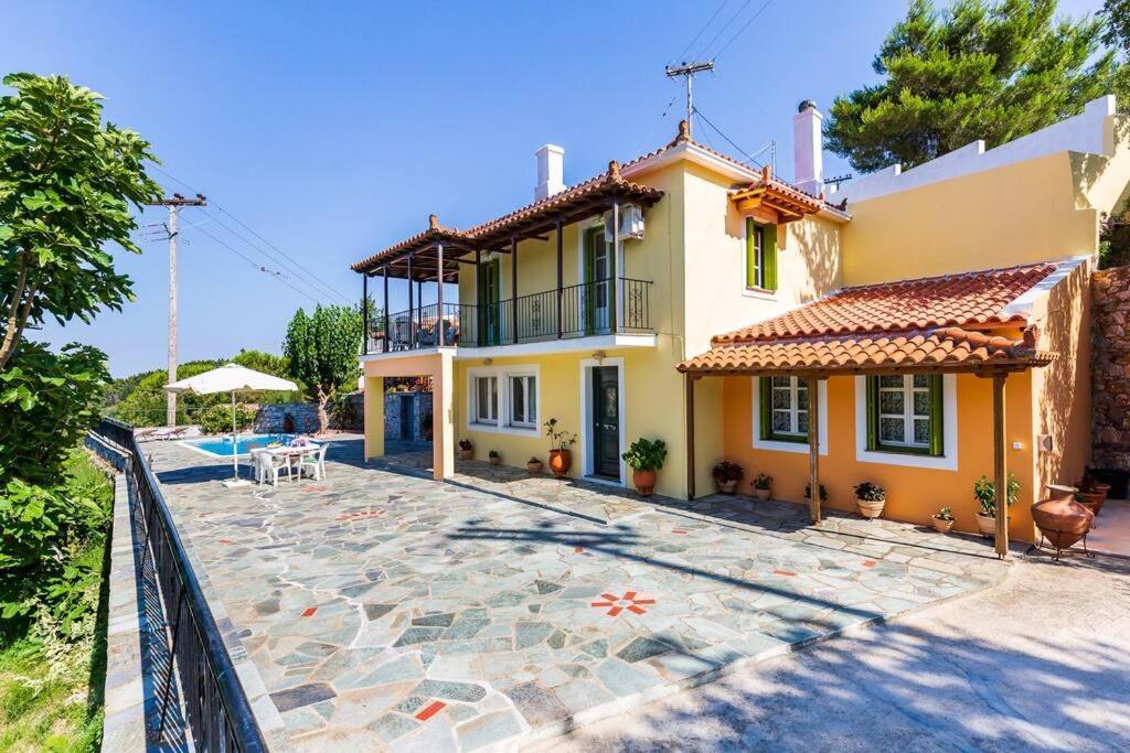 Avgeri Villa Skopelos Town