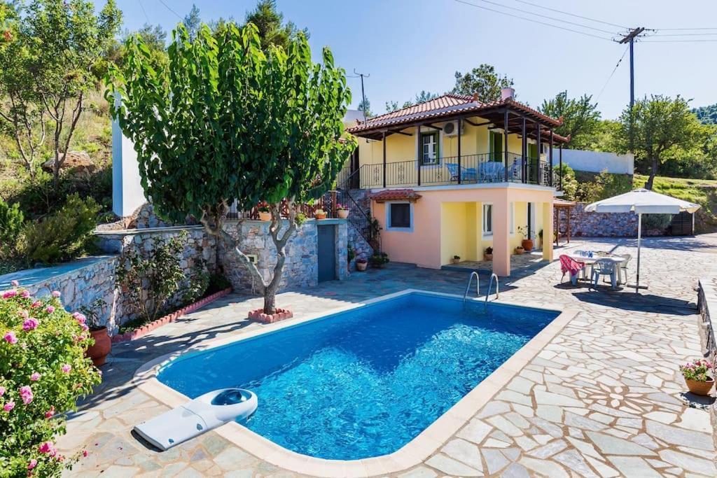 Villa Avgeri Skopelos Town