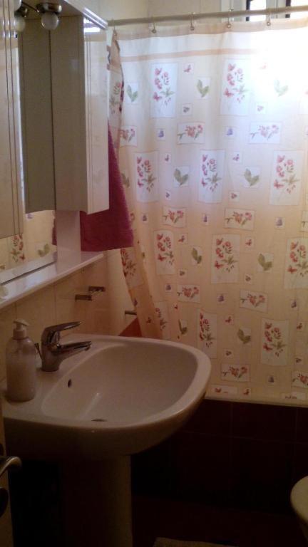 3 Asteria Apartment