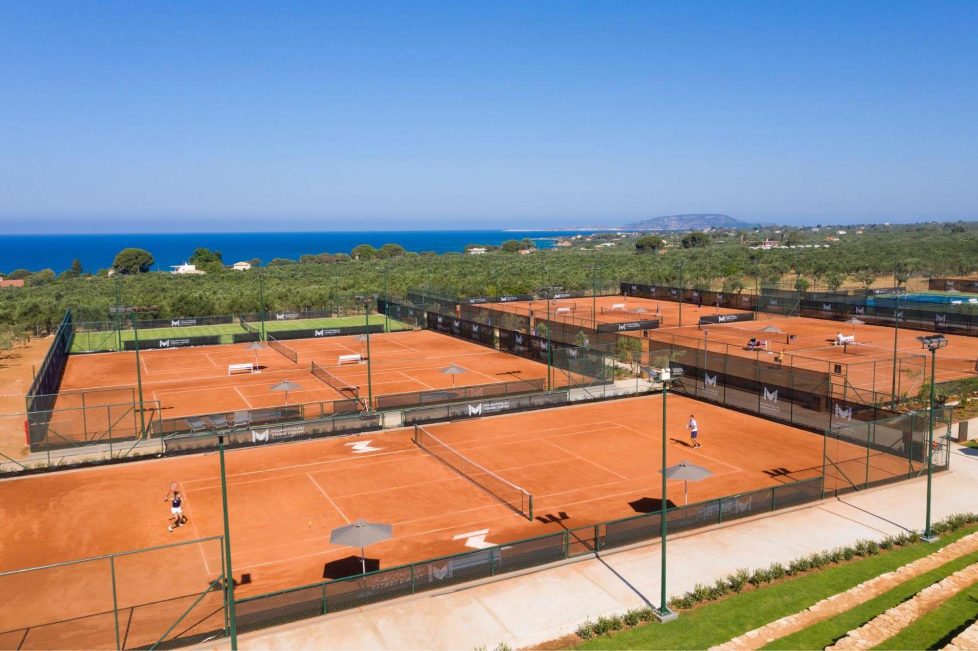 W Costa Navarino (adults Only) Hotel
