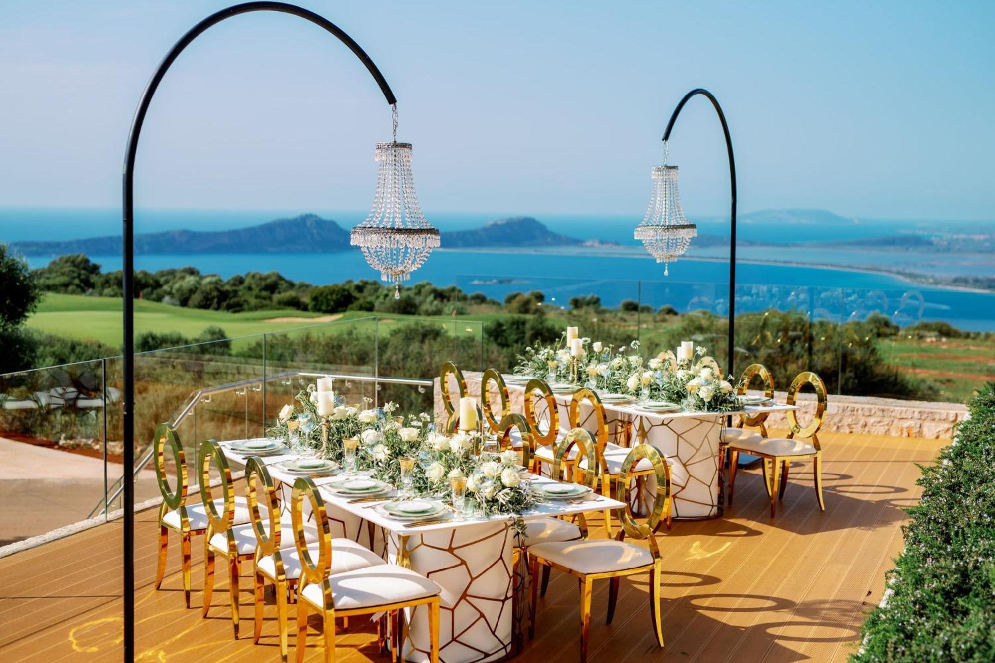 W Costa Navarino (adults Only) Hotel