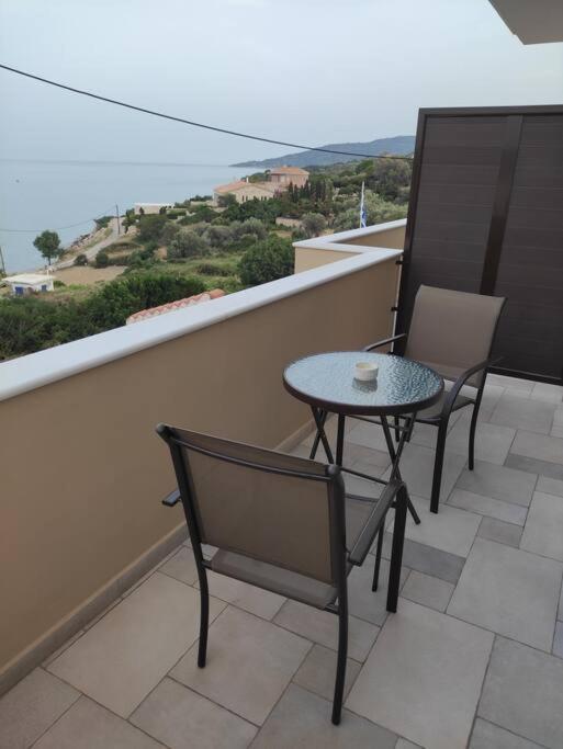 Varkaris 2 Apartment Katarraktis (Chios)