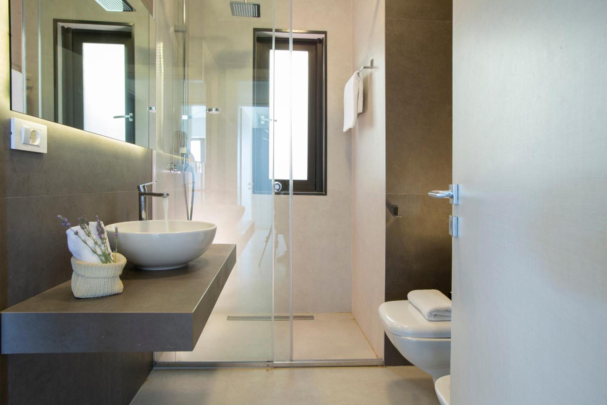 Villa Kastos - Stylish Luxury With Direct Sea Access *