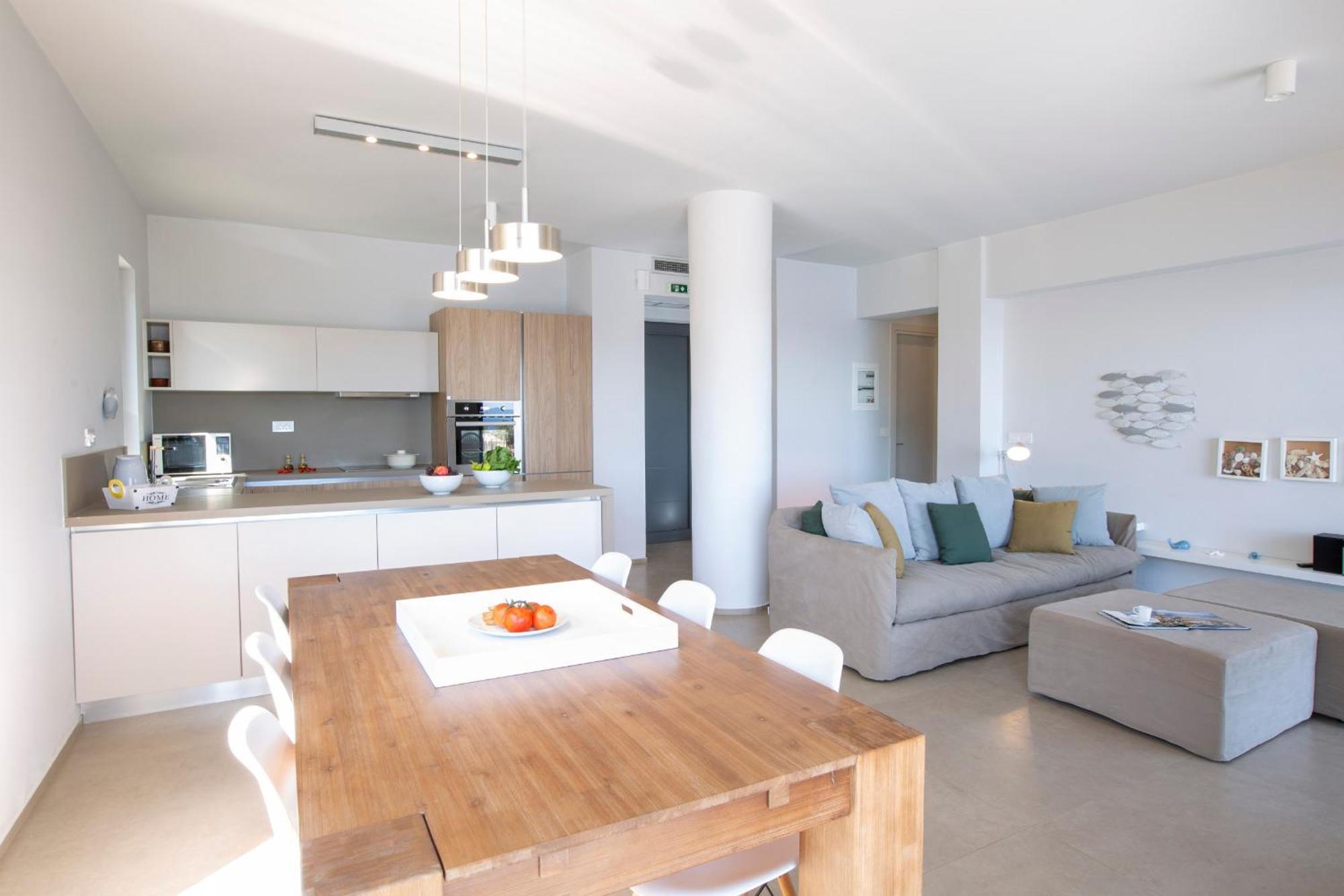 Kastos - Stylish Luxury With Direct Sea Access Villa *