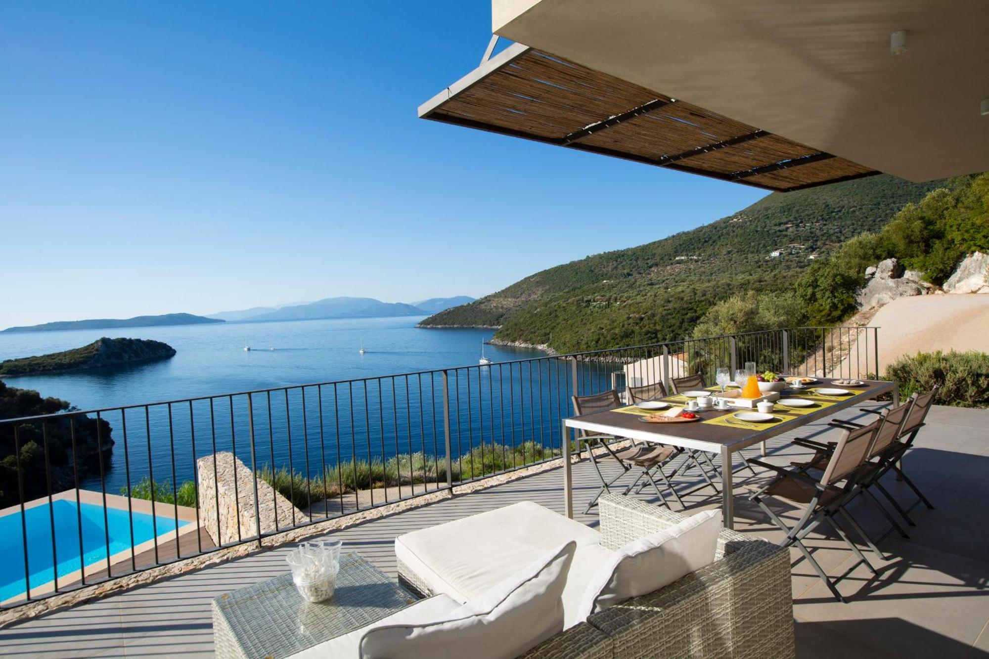 Kastos - Stylish Luxury With Direct Sea Access Villa
