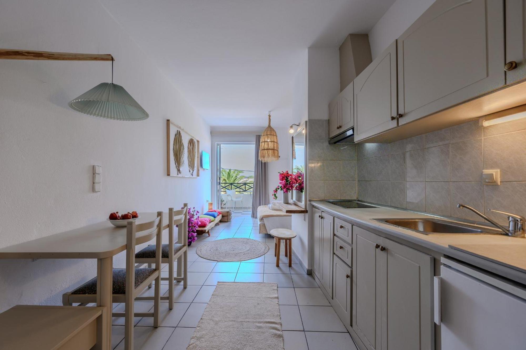 Kalimera Apartment *