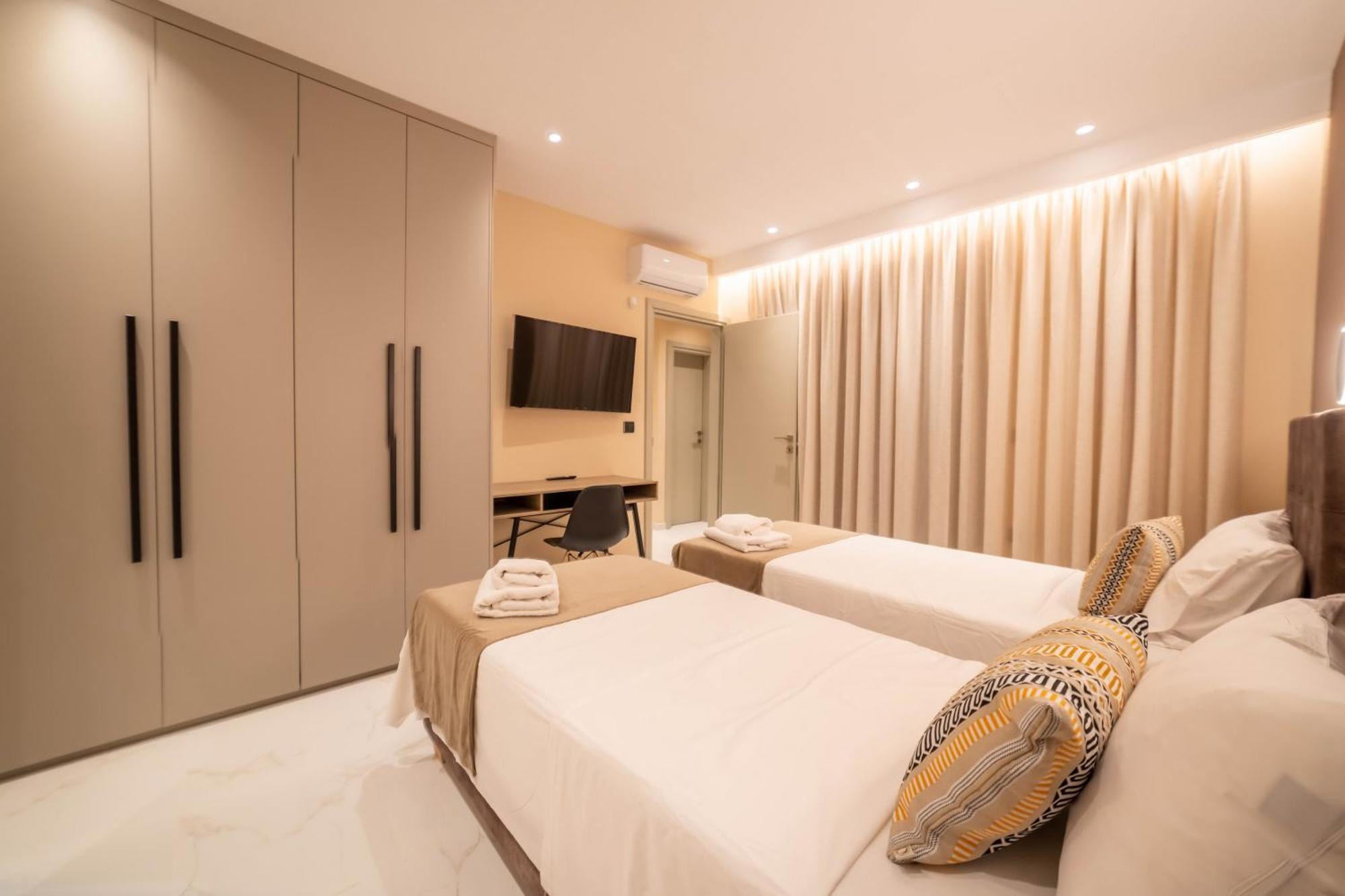Villa Naturalia Grey Luxury - Private Pool - Sleeps 8 Hersonissos (Crete)