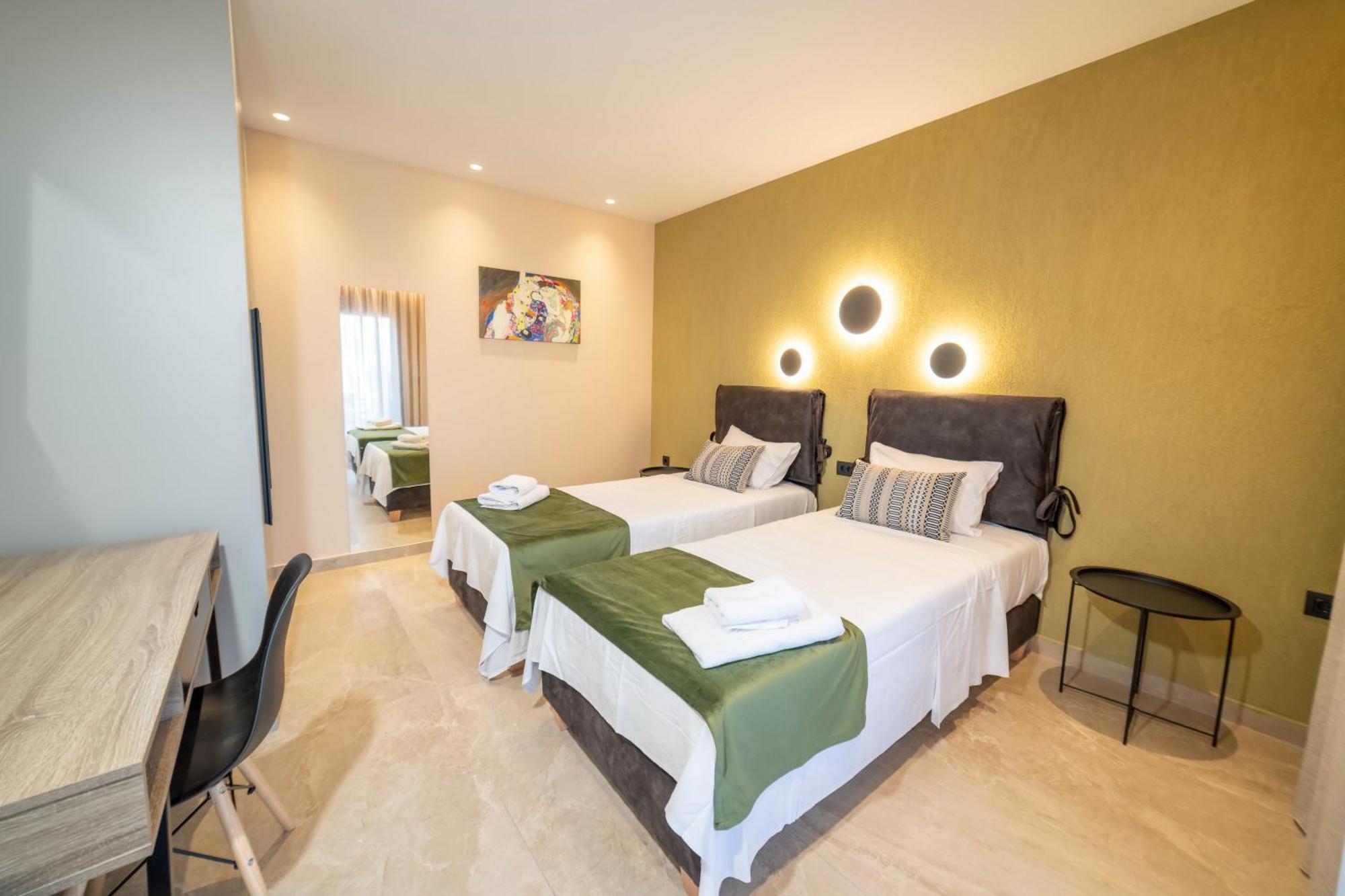 Naturalia Orange Luxury - Private Pool - Sleeps 8 Villa