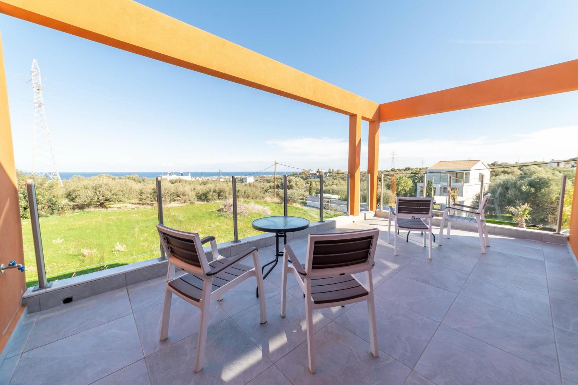 Naturalia Orange Luxury - Private Pool - Sleeps 8 Analipsi (Crete)