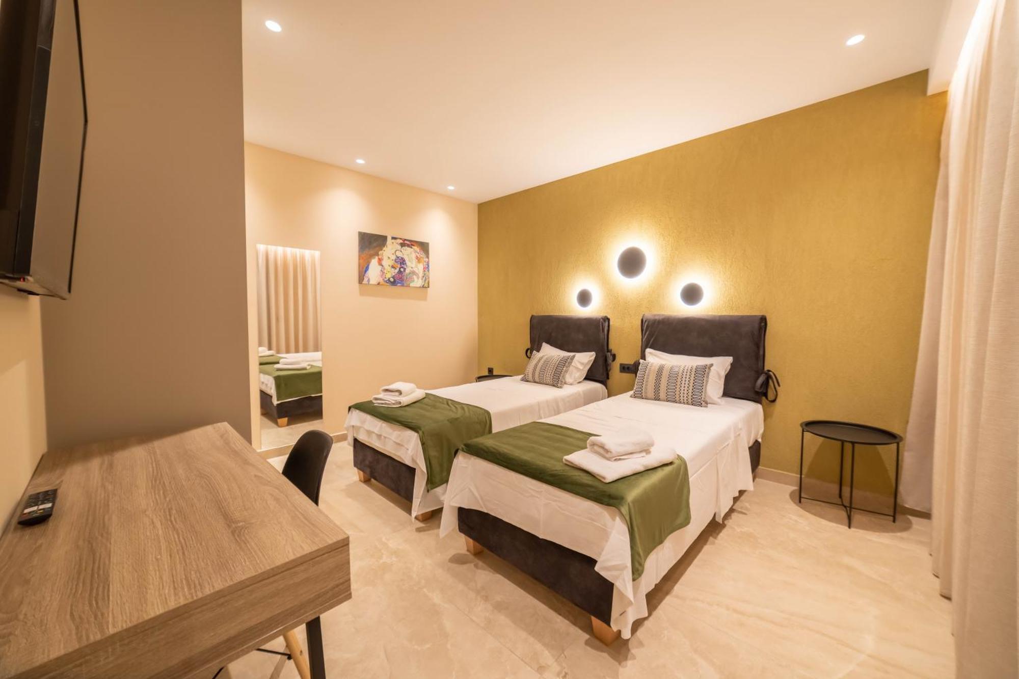 Naturalia Orange Luxury - Private Pool - Sleeps 8 Analipsi (Crete)