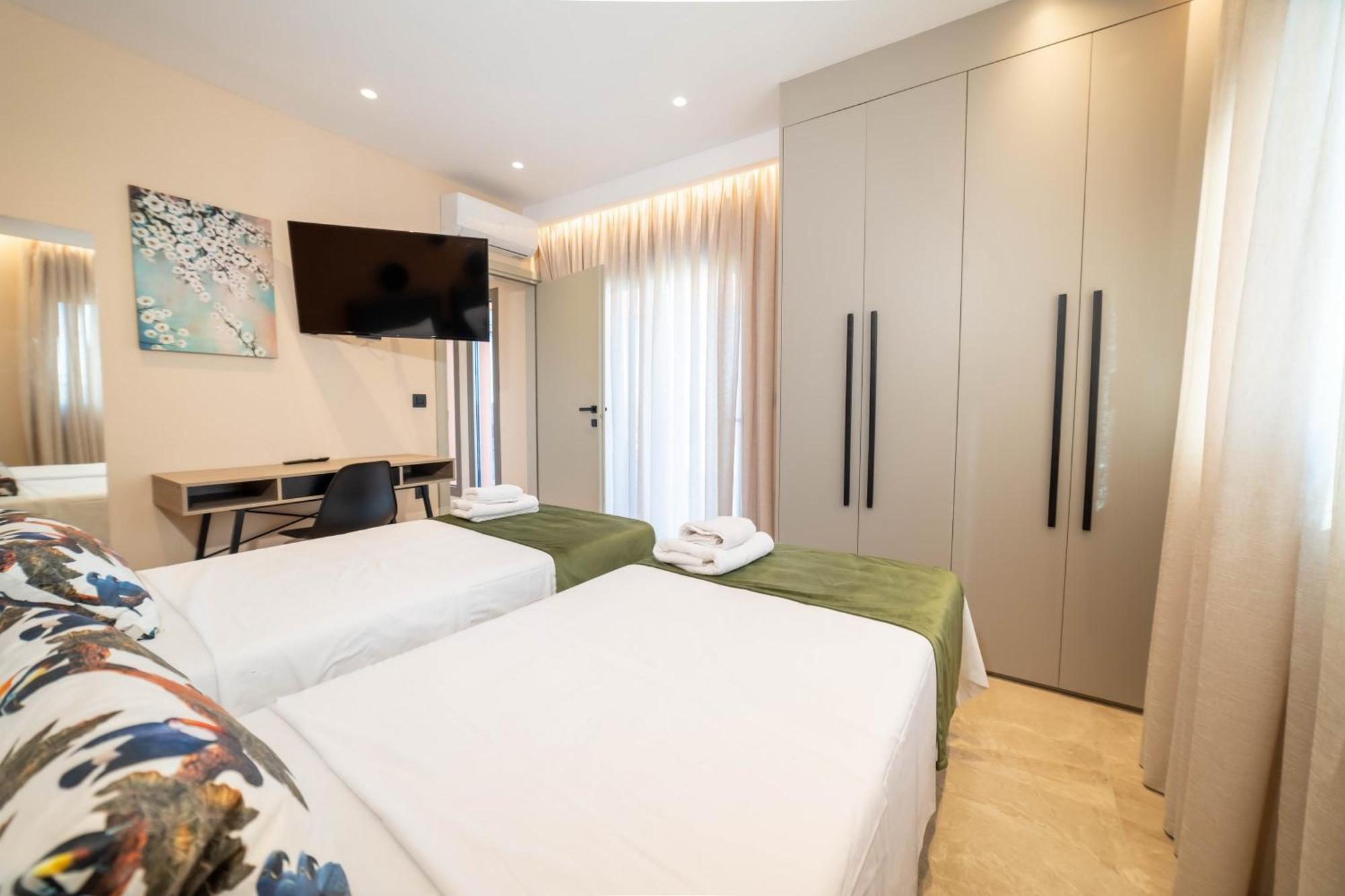 Naturalia Orange Luxury - Private Pool - Sleeps 8