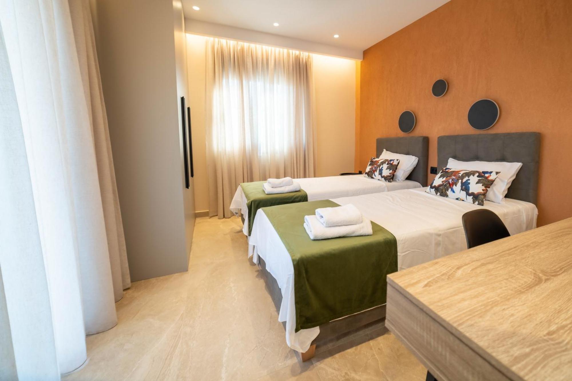 Naturalia Orange Luxury - Private Pool - Sleeps 8 Analipsi (Crete)
